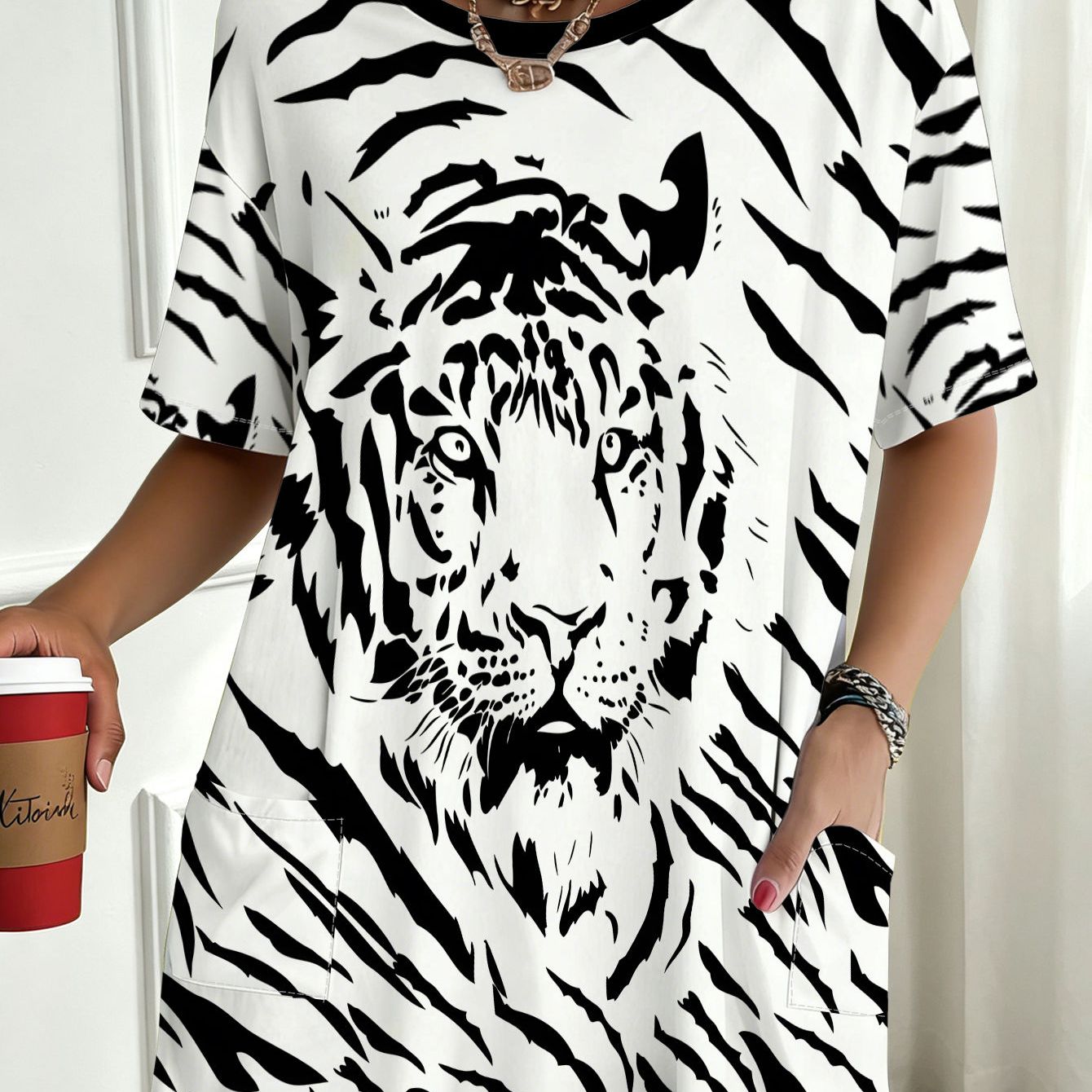 TEMU 1pc Loose Fit Printed T-shirt With Tiger Pattern, Featuring Front , Ideal For Daily Wear, Casual Gatherings, Beach Vacation, And As A Gift, Made