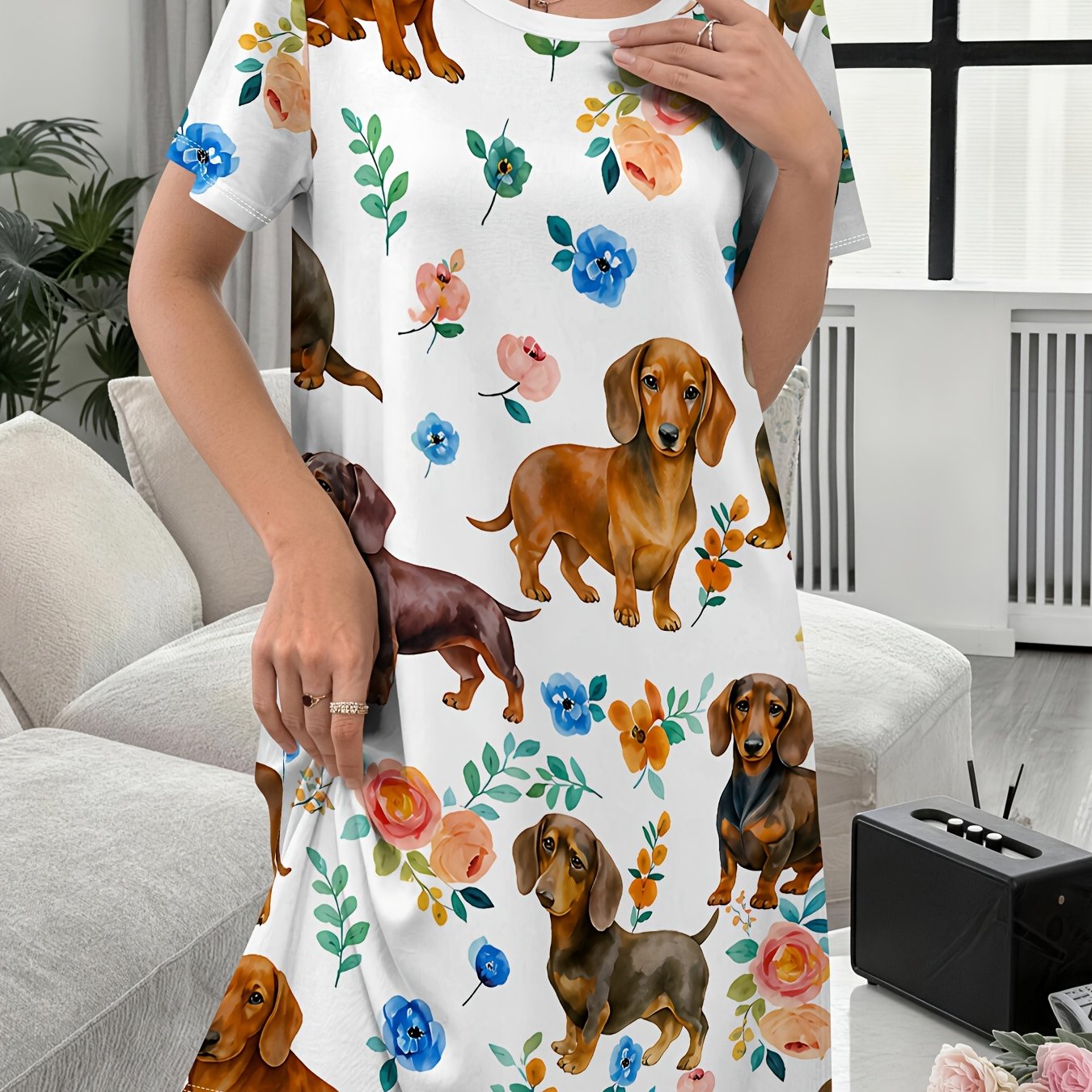 TEMU Women's Nightgown, With Watercolor Dachshund And Floral Patterns, Cute Casual Nightdress For Comfortable Indoor Wear, Ladies' Sleepwear, Elegant