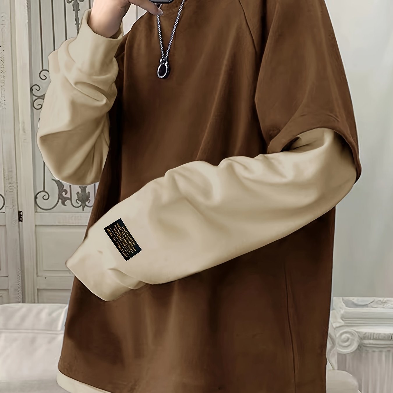 E-shop Frühlings-/Herbst-Rundhals 2-in-1 Look Langarm-Sweatshirt für Herren, Lockerer Schnitt Vielseitiges Casual Kontrastfarben-Oberteil