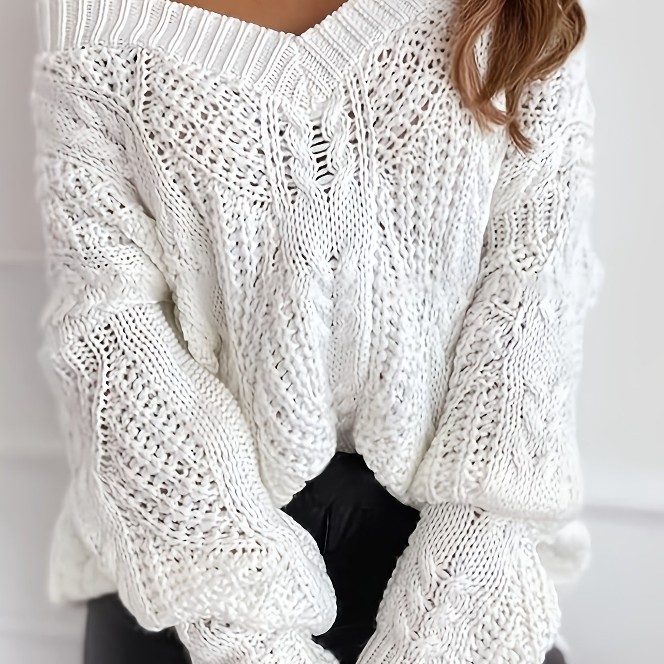 E-shop Modischer Strickpullover mit geometrischem Muster