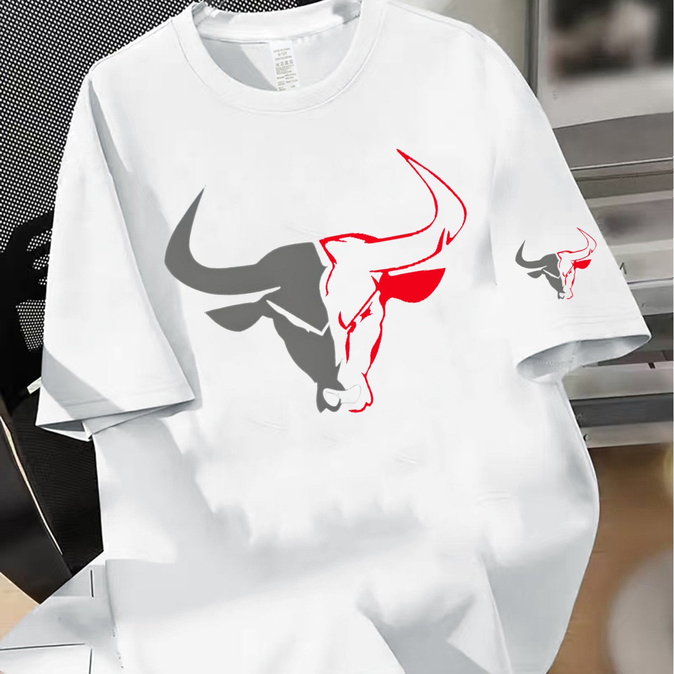 TEMU Men's Print T-shirt - Soft Breathable Short Sleeve Round Neck Tee Suitable For Casual Attire & Outdoor Activities, Casual Bull Graphic Shirt For