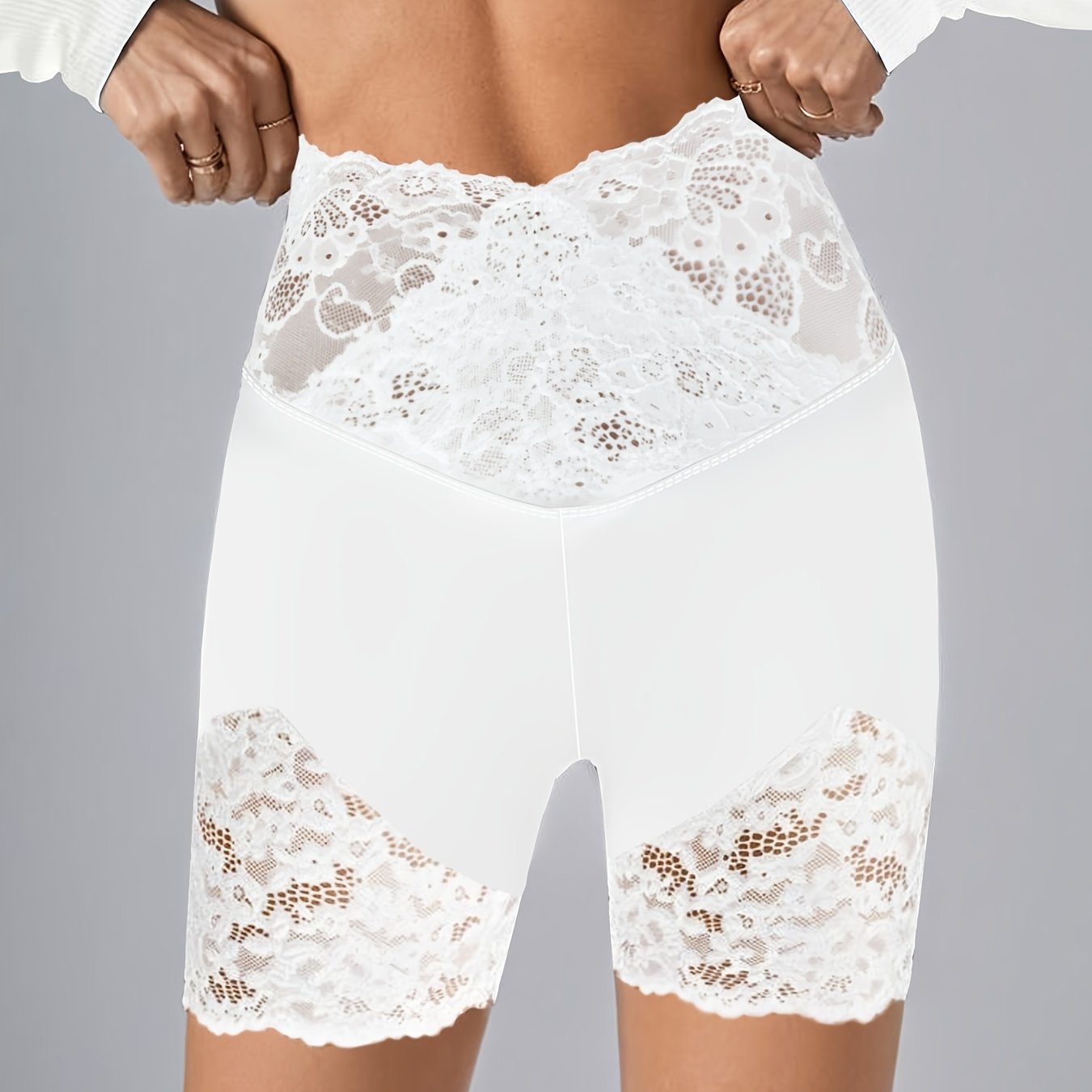 Image of Plus Size, Plus-size Elegant Women's Lace Trim Fitted Leggings - High-waisted Leggings Shorts, Casual And Chic, Machine Washable, Comfortable And Stretchy