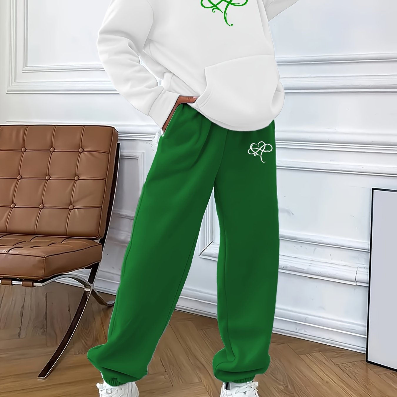 TEMU New European And American Cross-border Fashion Casual Vacation Letter Women's New Hooded Sweatshirt Joggers Pocket Women's Trade Fashion Women's