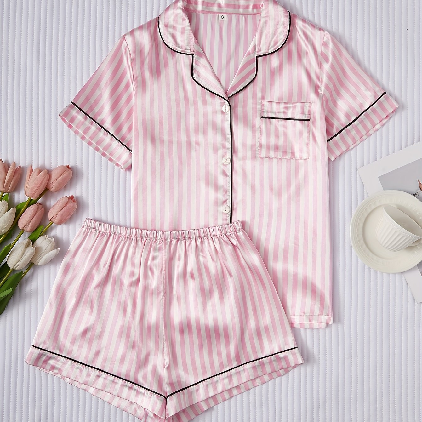 Image of Front Collar Cute Casual Geometric Stripe Short Sleeve Pajama Set