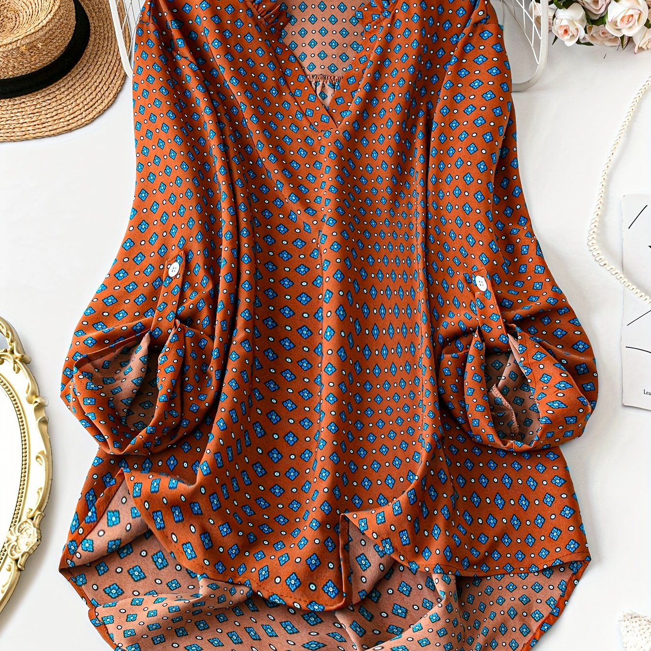 Plus Size, Targeted Development Of Elegant Plus-size Women's Blouse