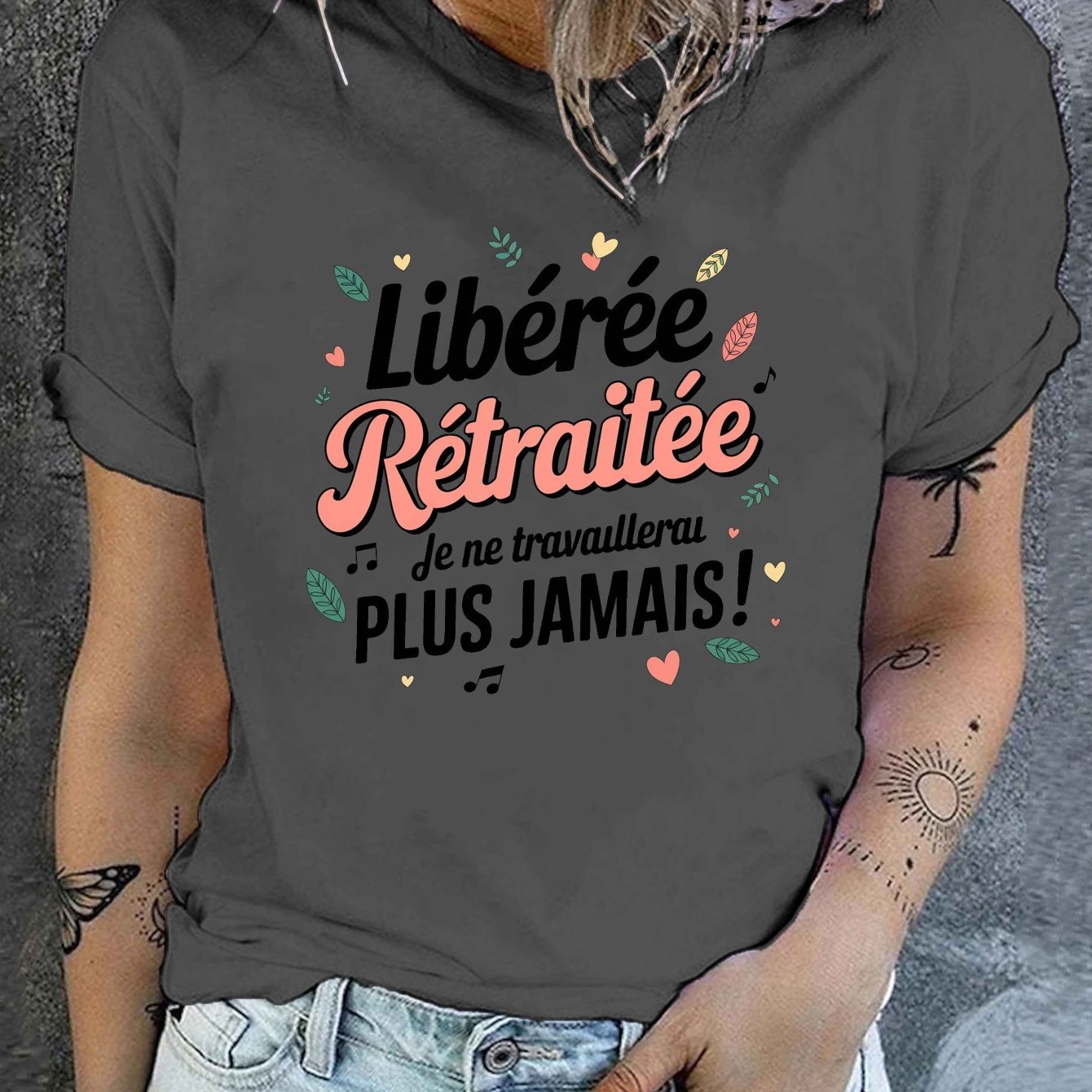 TEMU Chemise "Liberated Retired" pour Femmes - Manches Courtes, Col Rond Décontracté avec Motif Floral & Géométrique, Élasticité Moyenne, Lavable en