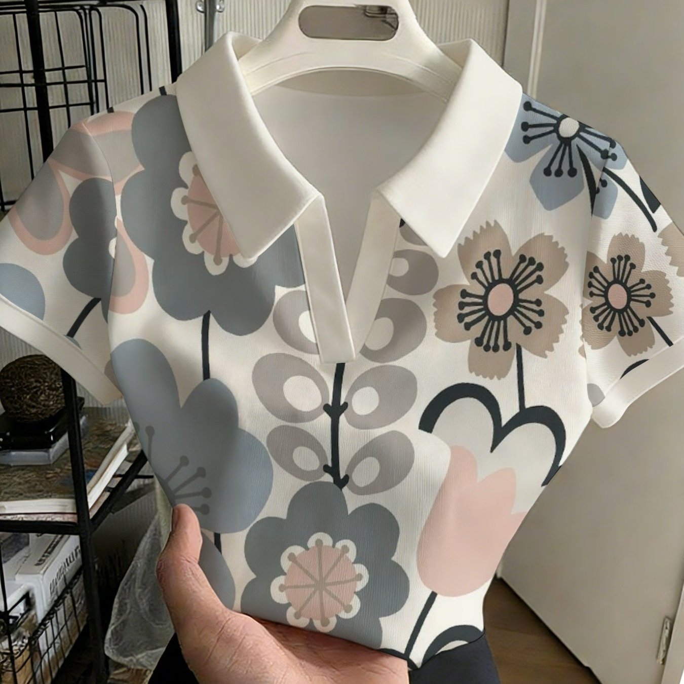 TEMU Women's Stylish And Versatile Buttonless Shirt, Pattern, Fashionable Versatile Casual Top