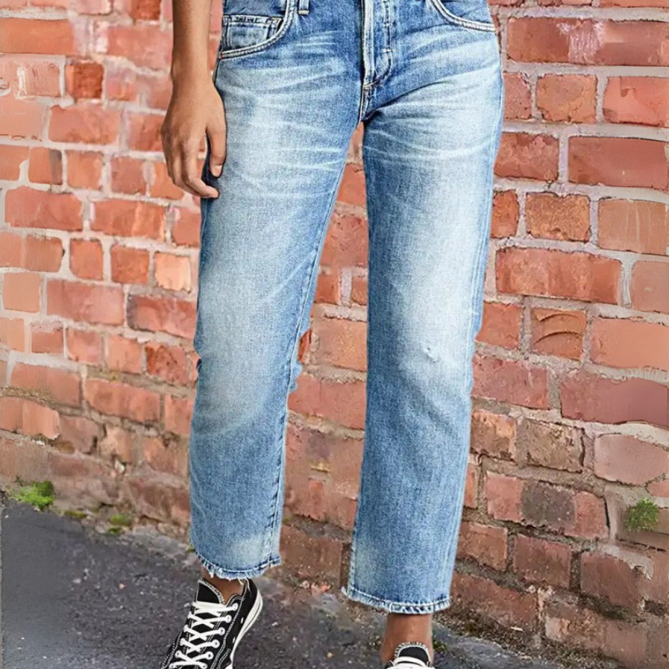 Image of [hme] Jeans | Blue High-waisted Wide-leg Cropped Jeans - Loose And Draped Fit For Body Types, Frayed Hem + 3d Patch Pockets For A Casual Feel, Gradient Wash , Suitable For Commuting/