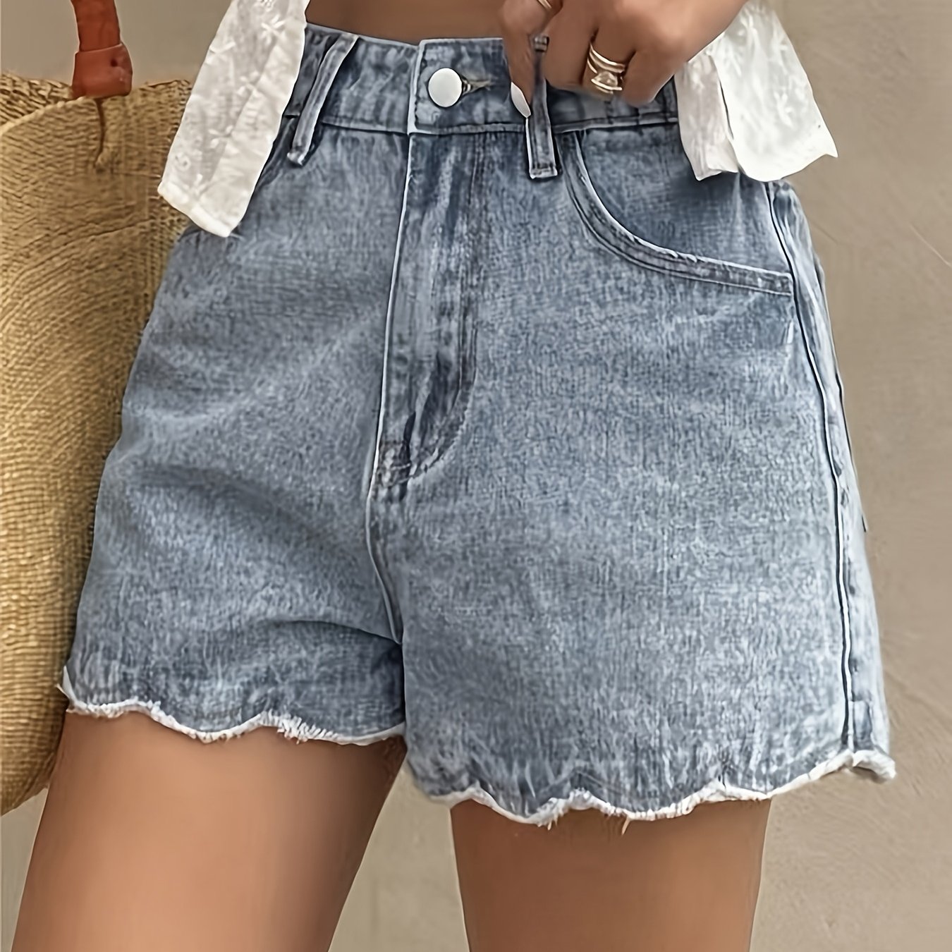Image of Dx2512 D199s 2026 Women's Summer Non-stretch Fashion Casual Washed Denim Shorts, Irregular Distressed Ripped Lace Shorts
