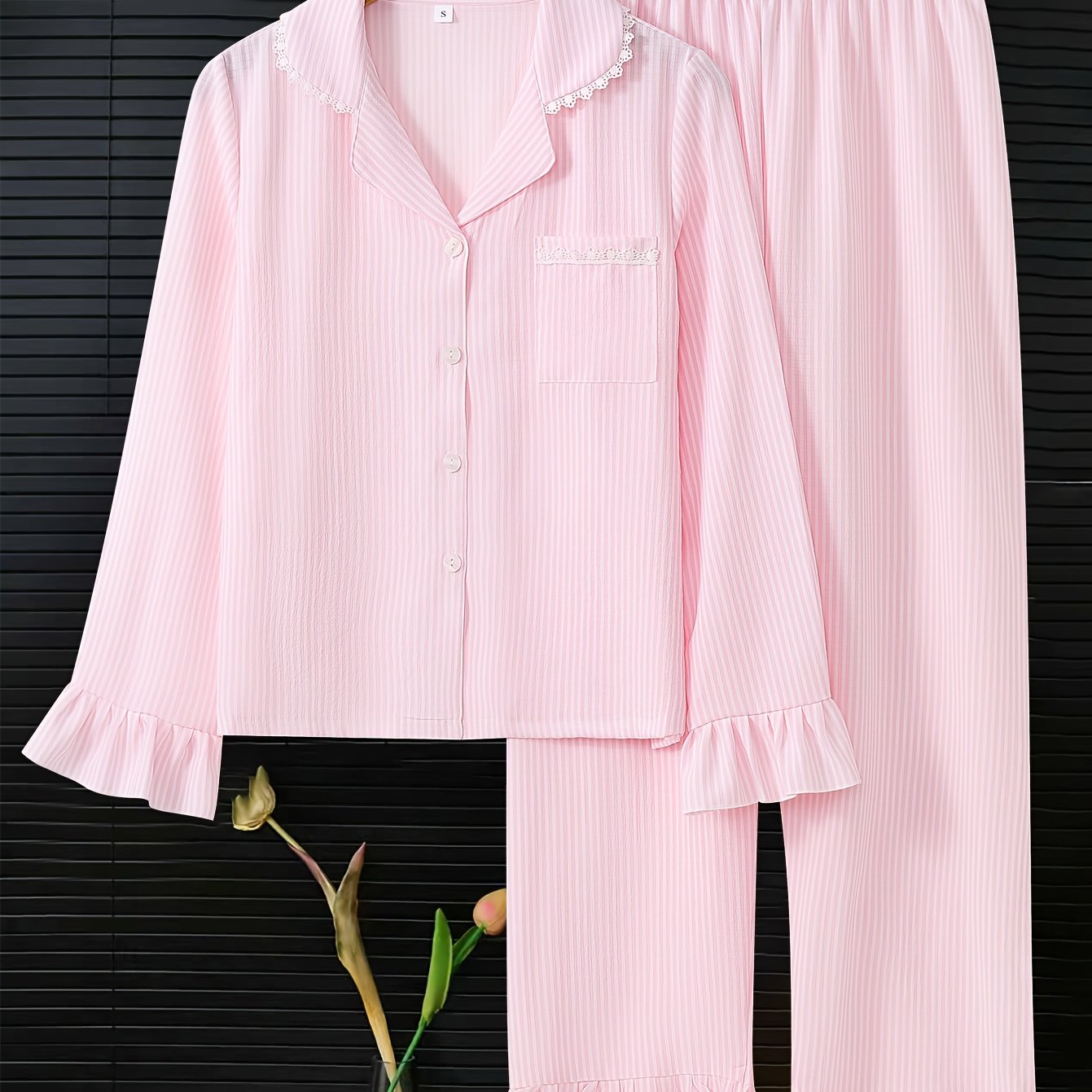 E-shop Damen 2-teiliger Pyjama-Set mit Langarm Hose, elegant mit Spitzenbesatz, lässige pink gestreifte Strickjacke mit Revers Langarm, bequeme Langen