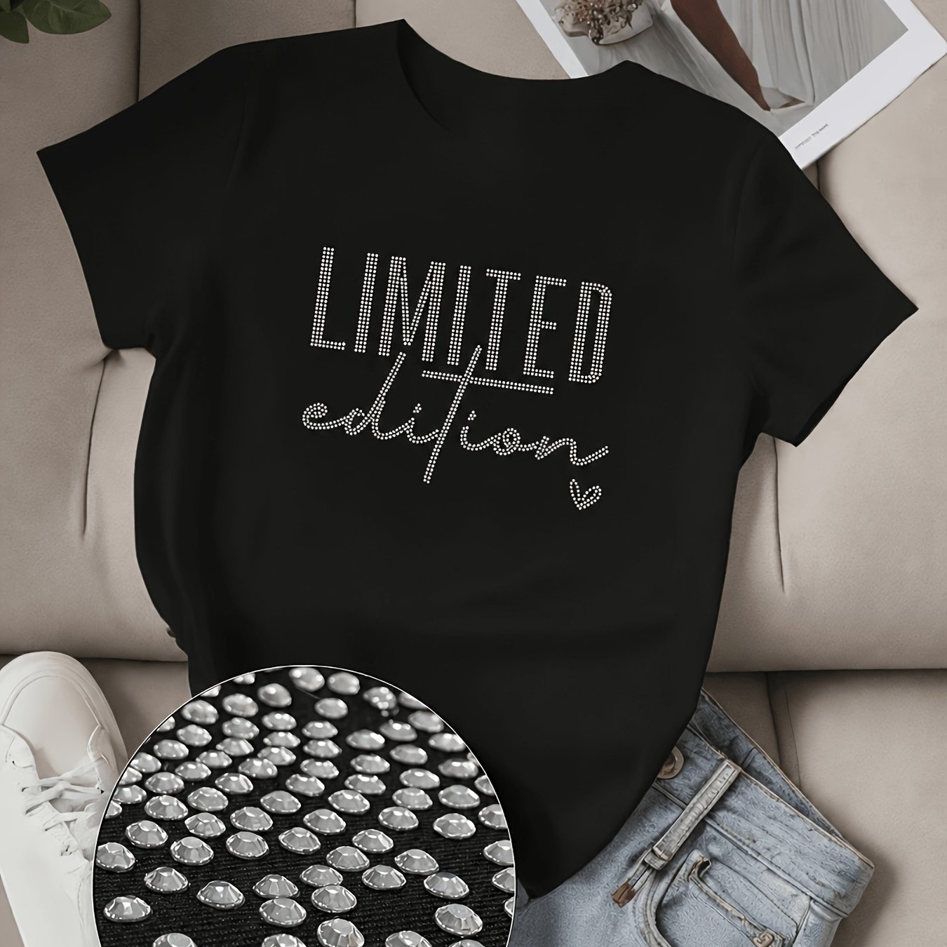 Image of Women's Letter Print T-shirt With Diamond Pattern Round Neck Casual Top