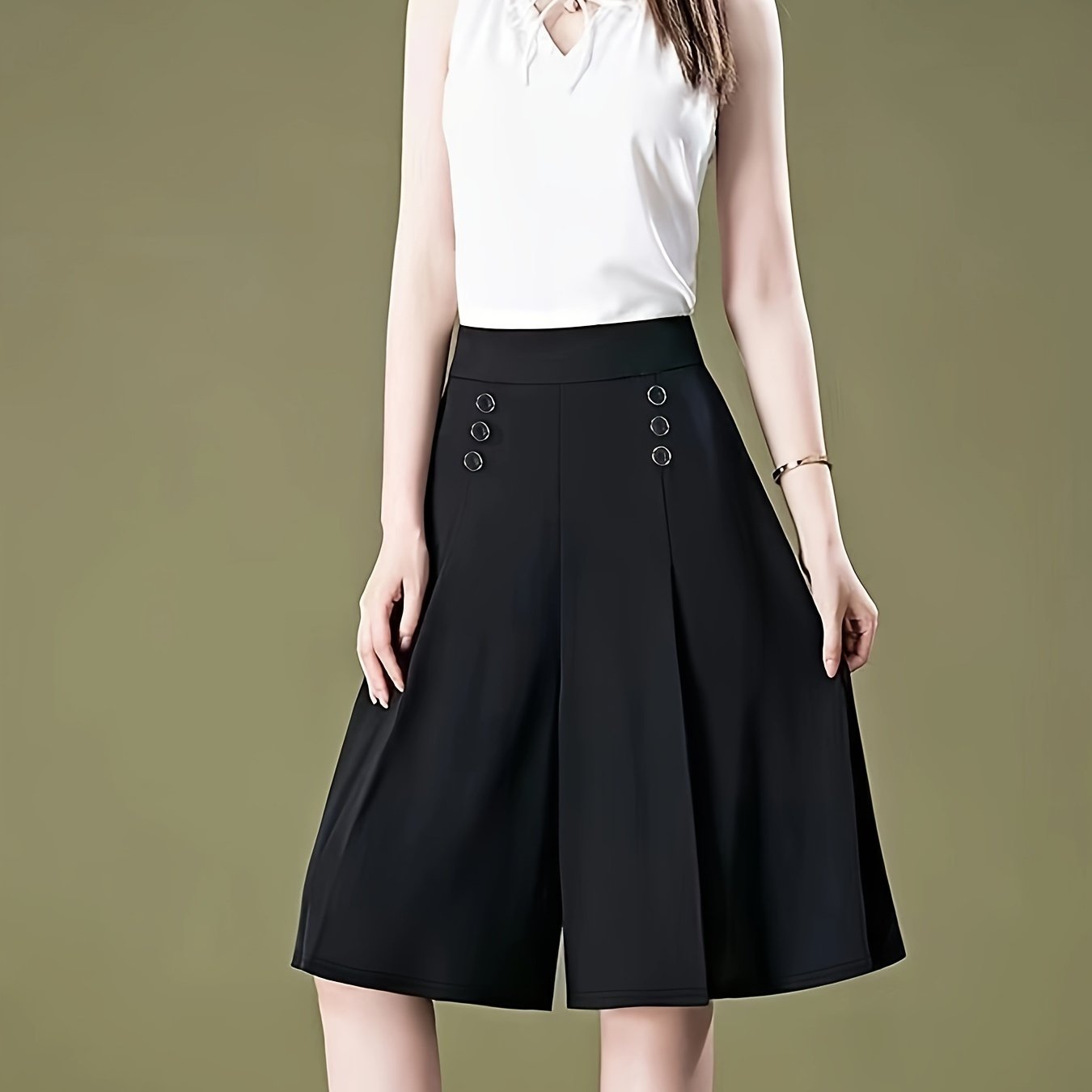 Button Decorated Wide-leg Pants