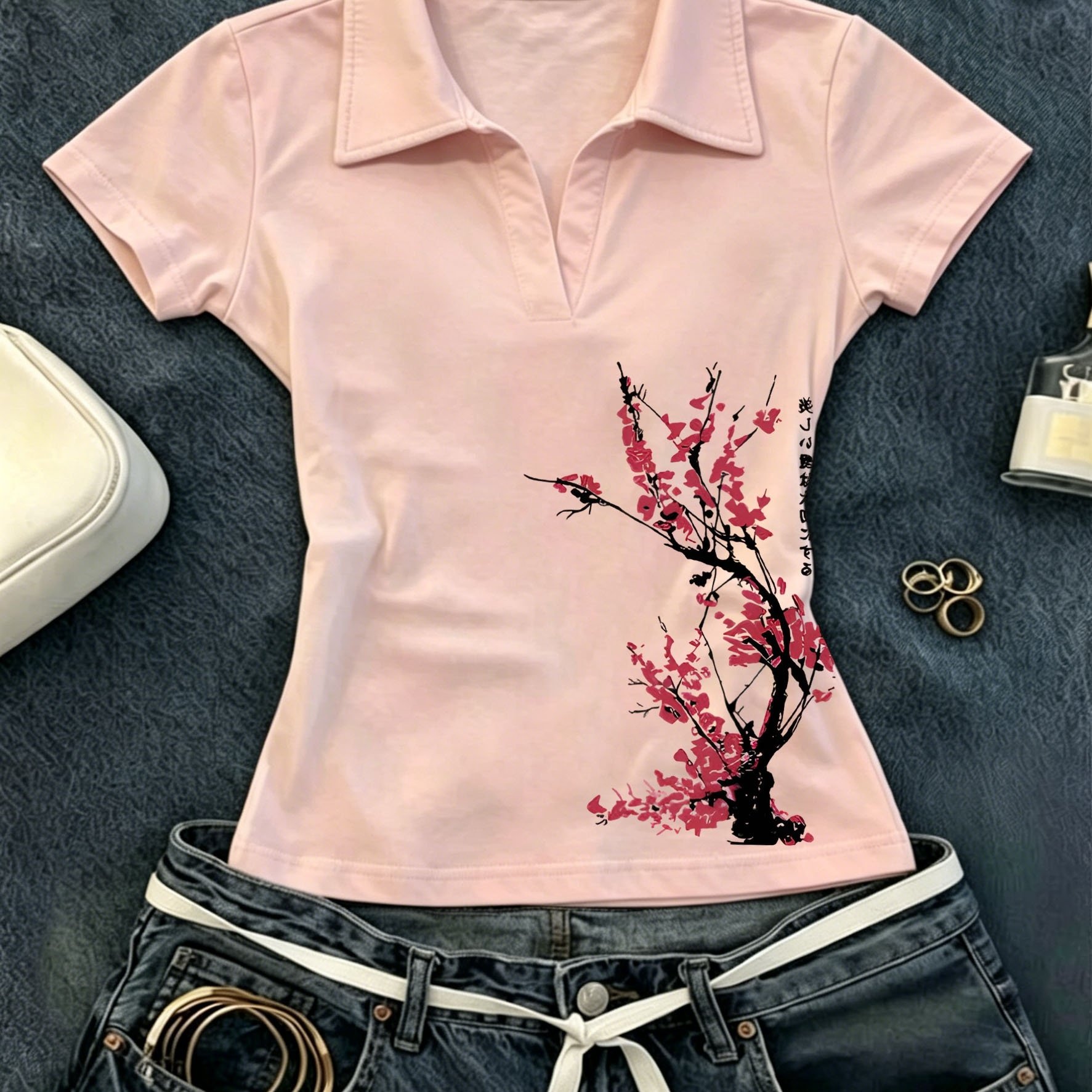 TEMU Summer New Y2k Gothic Style Lapel, Popular For Women. Simple Slim Fit Small V-neck Short Sleeved Style, Slim Shoulder T-shirt For Women