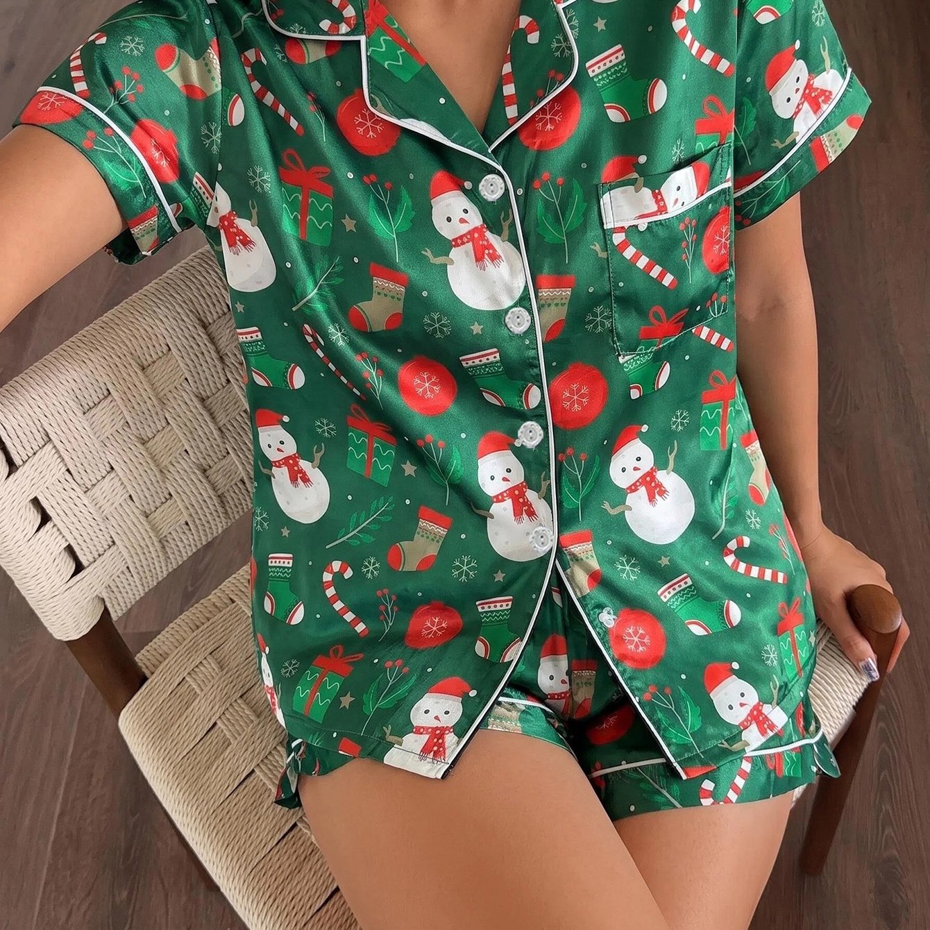 TEMU 2pcs Satin Pajama Set Christmas Snowman Print Short Sleeve Lapel Top And Bow Shorts Women's Sleepwear