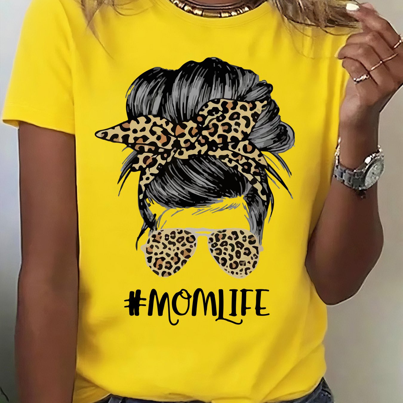 TEMU One-piece Summer New Short-sleeve T-shirt - Vibrant Leopard Print Fashion Glasses Graphic Short-sleeve T-shirt - Elegant Women's Wear, Stylish