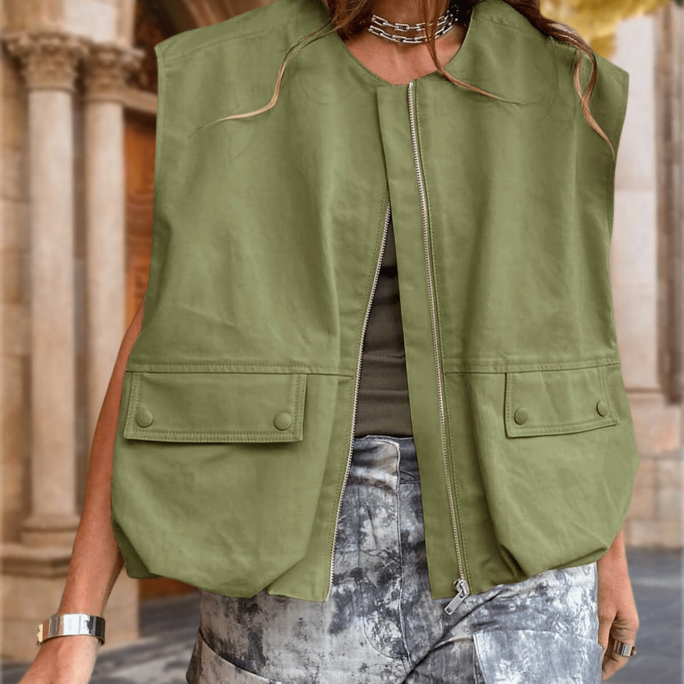 Image of Casual Oversized Sleeveless Blazers With A Zip- For Women, Perfect For Spring And Summer