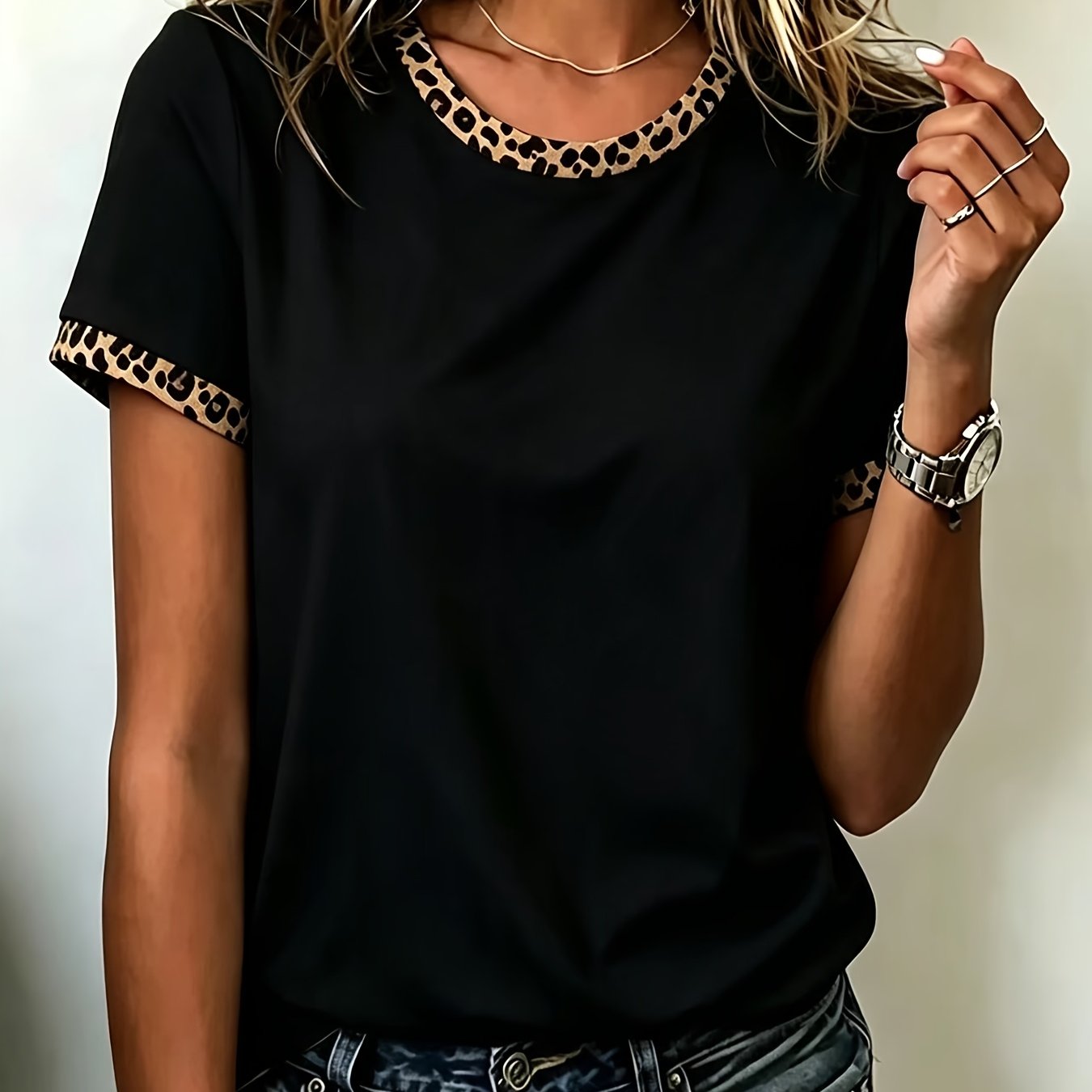 TEMU Women's Black Round Neck Short Sleeve T-shirt With Leopard Print Collar & Cuff Trim - Solid Color Casual Sportswear Top, Machine Washable