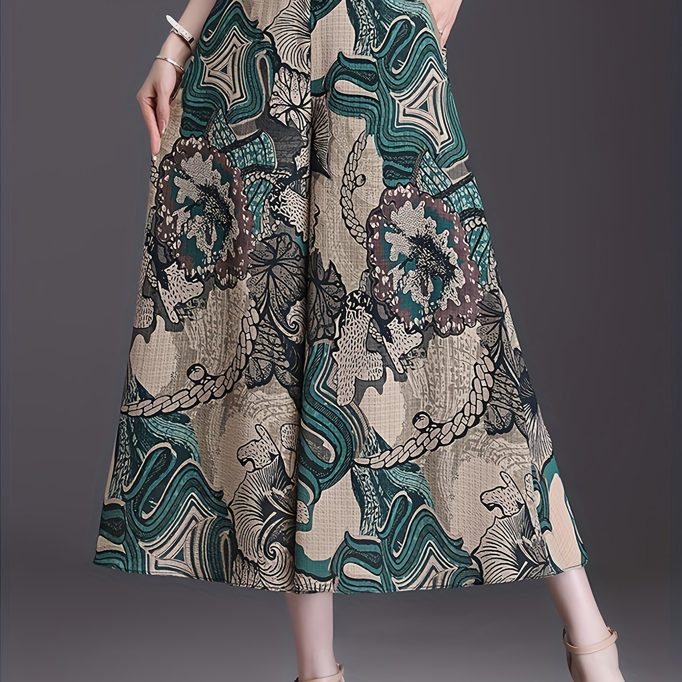 E-shop Modische High-Waist Wide-Leg Culottes für Damen | Frühling-Sommer 2025, lockere Passform, Zeichendruck, Taschendetails