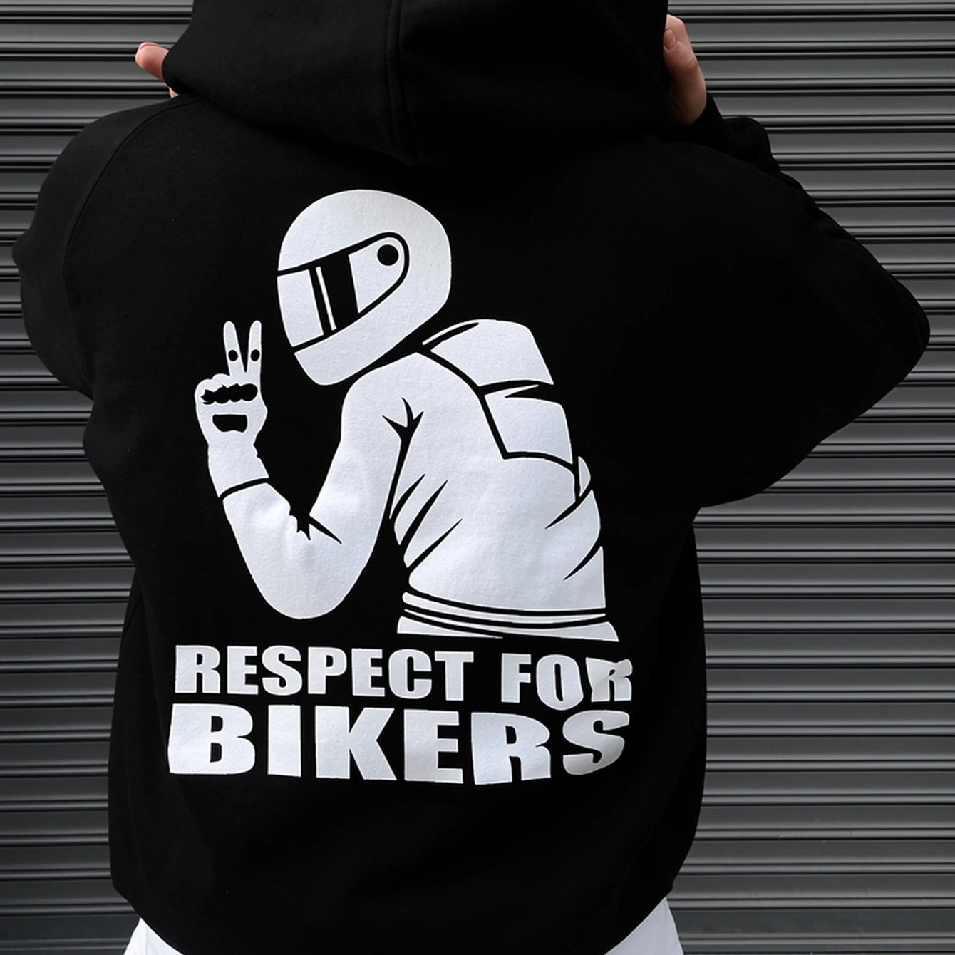 Image of Men's Heavy-duty Motorcycle Rider Hooded Sweatshirt With For Bikers Back Print - Loose Fit Biker Pullover Hoodie Suitable For Motorcycle Enthusiasts - Winter Riding Apparel, Unisex Hoodie