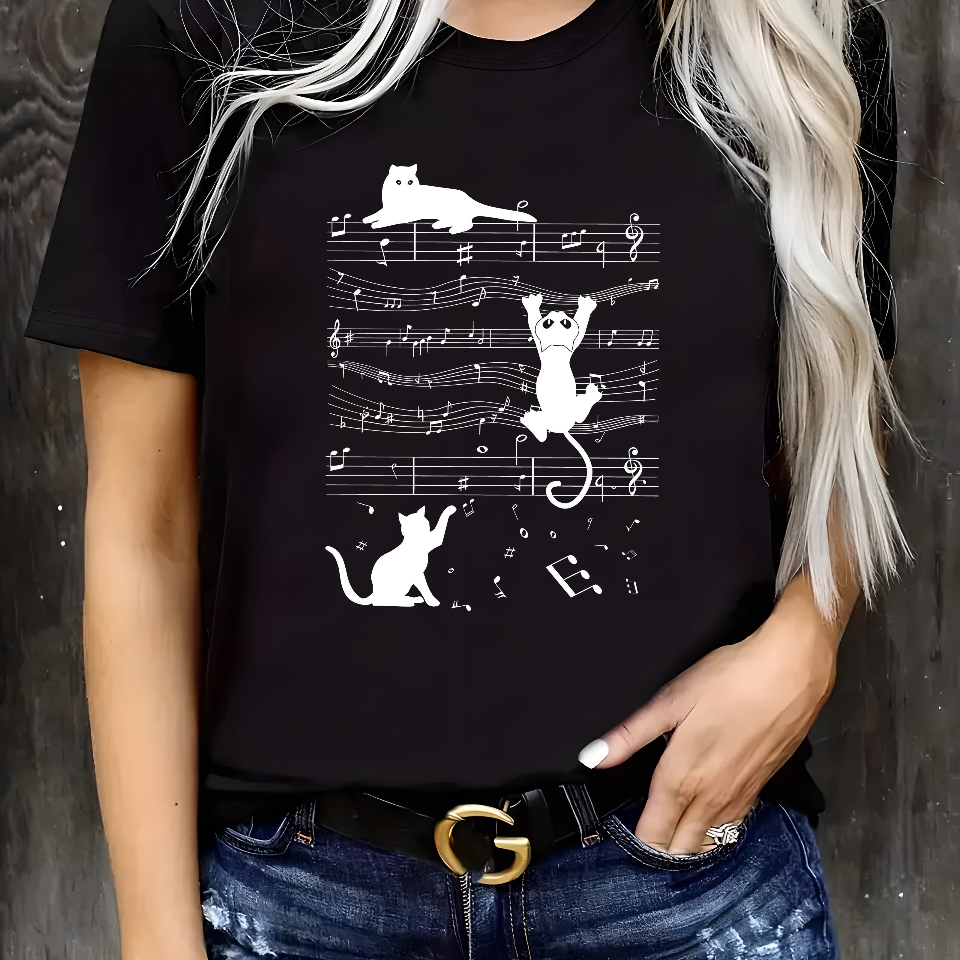 TEMU Plus Size - Plus Size - A Plus-size Short-sleeve T-shirt Featuring A Cat Print On Musical Notes, This Stylish And Casual Pullover Has A Round