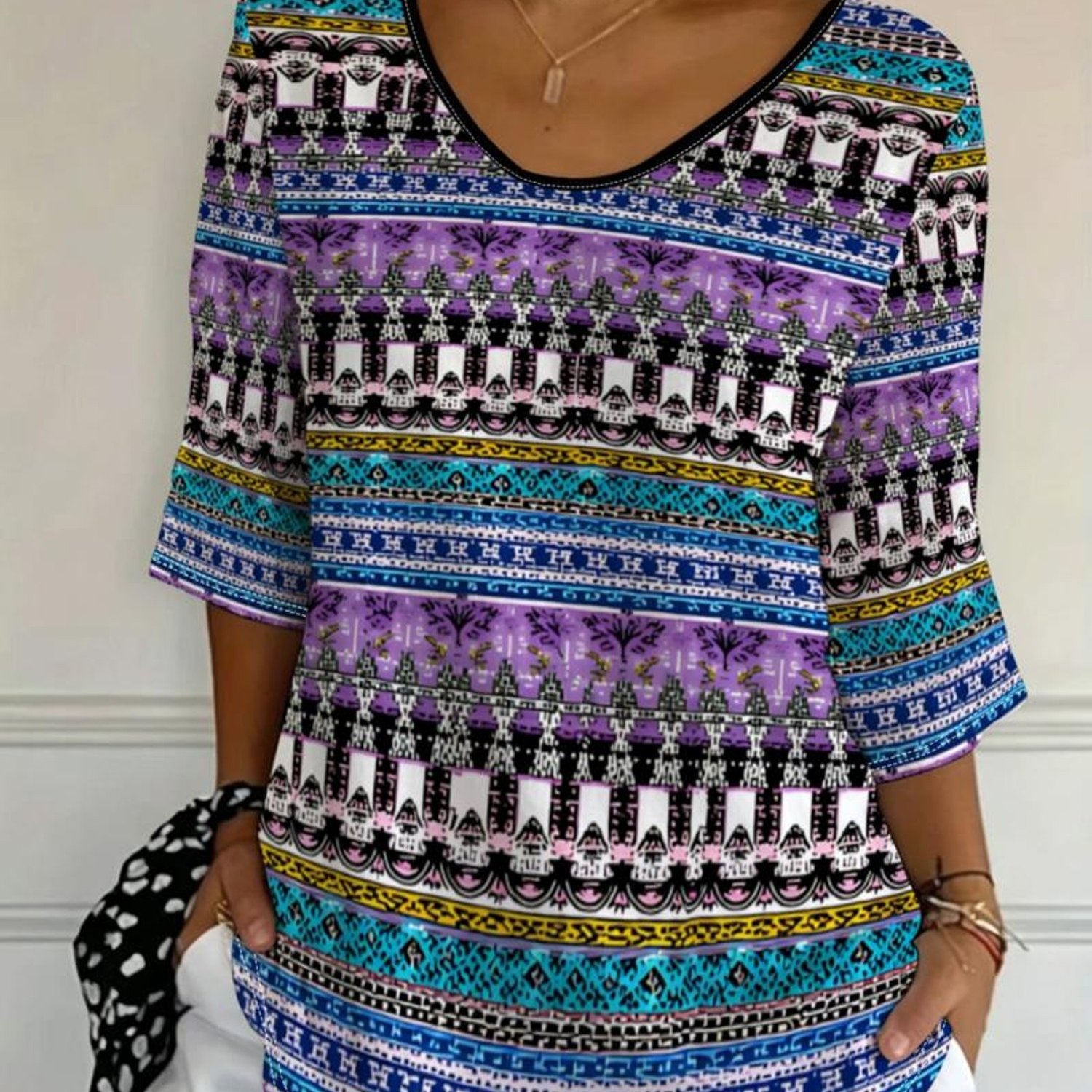 TEMU Plus Size Women's V-neck 3/4 Sleeve T-shirt, 2026 Summer , Loose Fit, Versatile Base Layer Top, Elastic Top With Vibrant Ethnic Striped Pattern,
