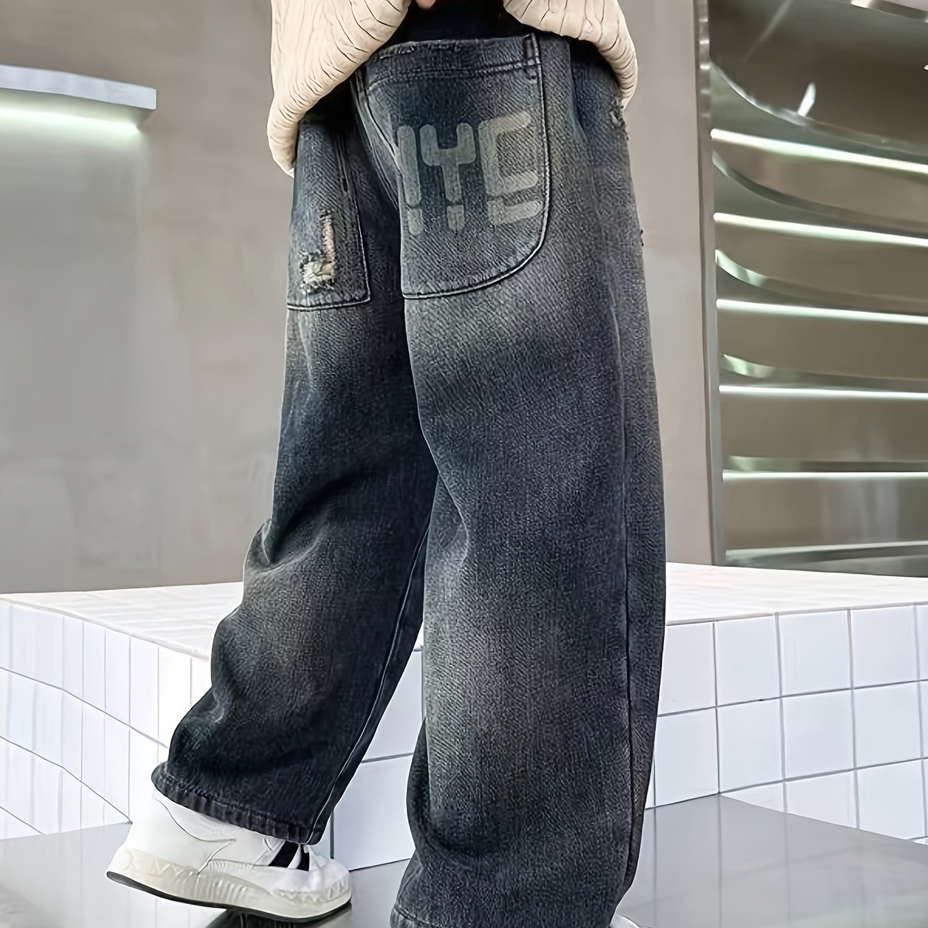 New Stylish Loose Straight-leg Jeans For Boys And Autumn, Suitable For Older Children