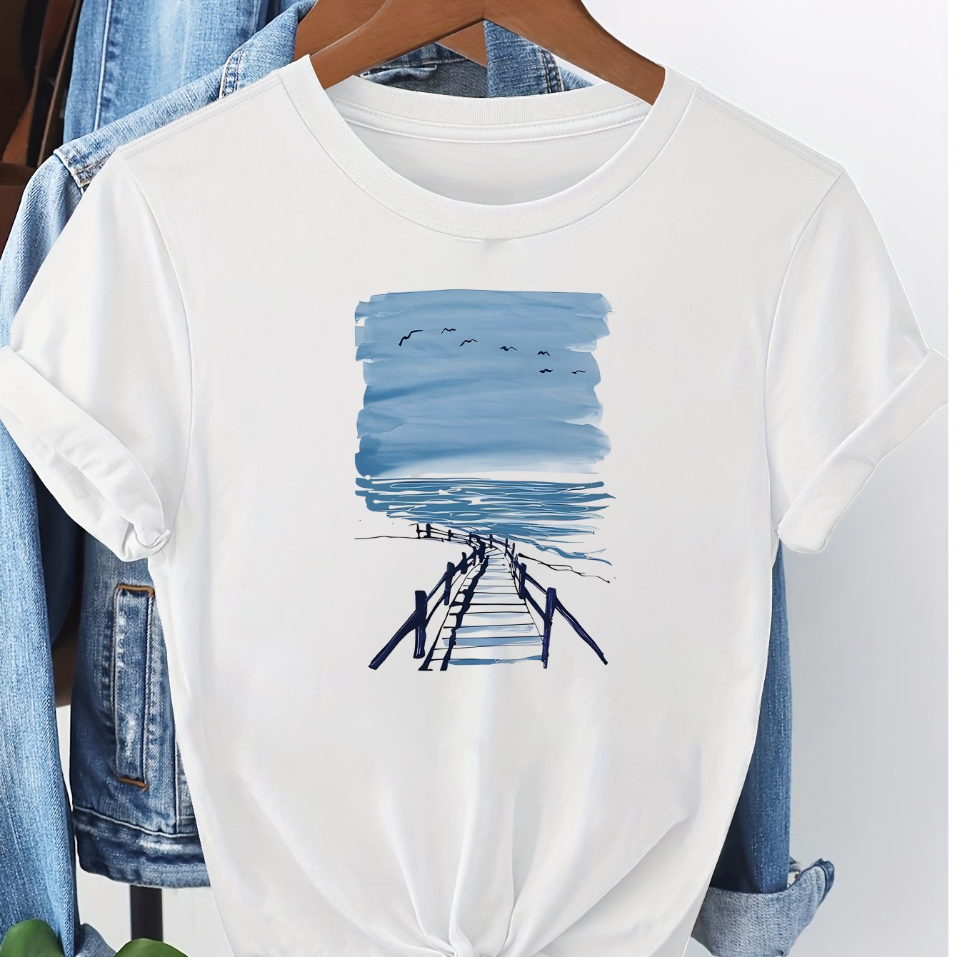 Image of Plus Size - Wooden Dock Printed 100% Short-sleeved Round-neck Casual Shirt, Suitable For Summer And Spring, Women's Clothing