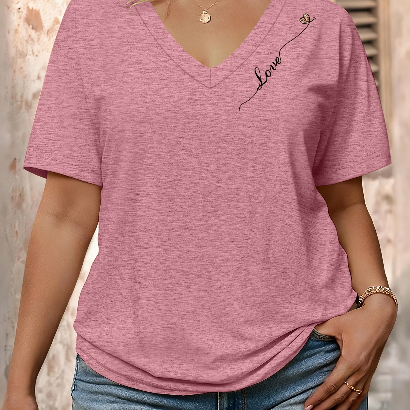 TEMU Plus Size, Plus-size Women's Oversized Simple Handwritten "love" Leopard Print Small Heart Shoulder Print V-neck Short-sleeve T-shirt, A Gentle