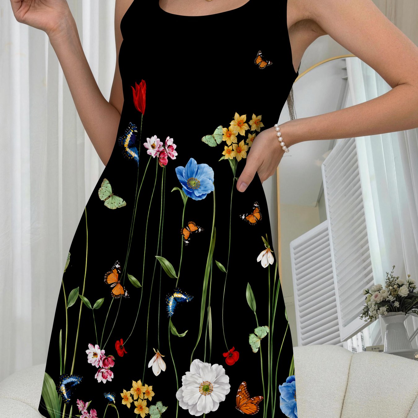 TEMU Women's Nightgown, Camisole Slip Dress Printed With Wildflowers And Butterflies On A Black Background. Comfortable Loungewear, Elegant Women's