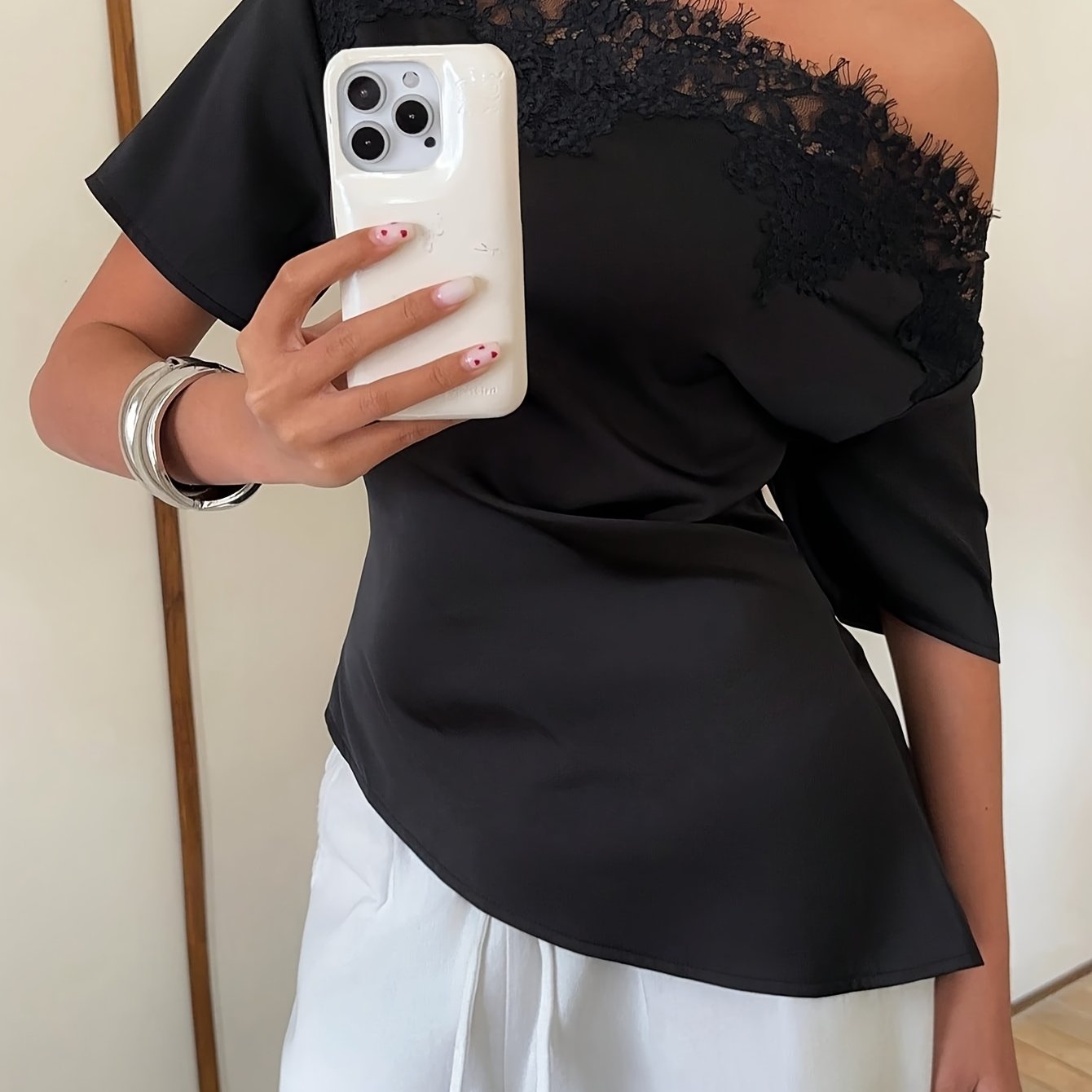 E-shop Lässiges Damen Kurzarmhemd in Unifarben mit Spitzen-Patchwork