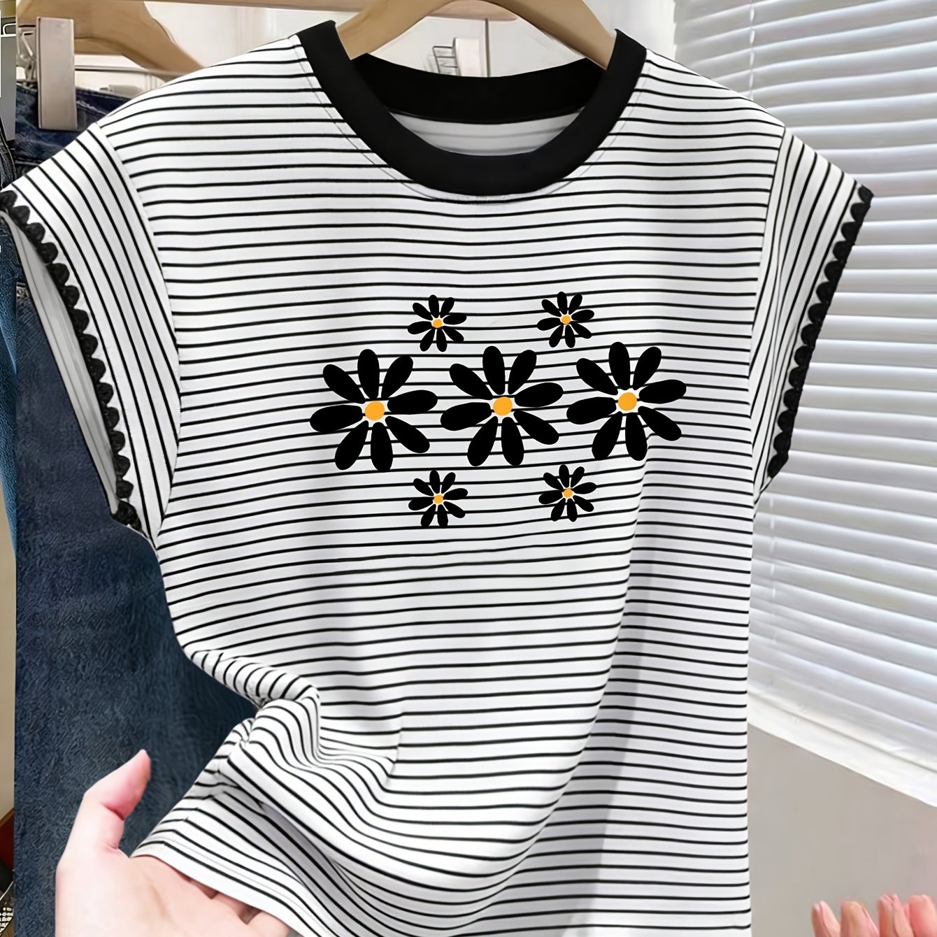 TEMU Un haut rayé tendance pour femmes, printemps et été, T-shirt rayé à manches courtes pour femmes, T-shirt d'été décontracté avec imprimé