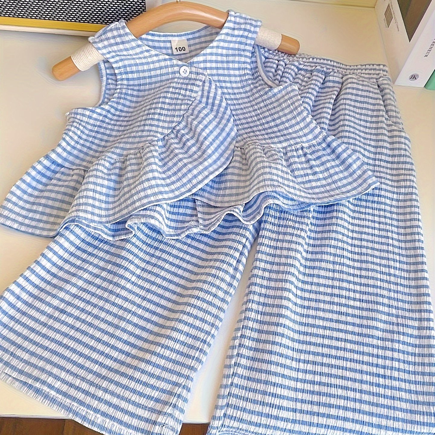 Image of Summer ' Cute Irregular Sleeveless Top And Wide-leg Bermuda Pants Set, Top [halloween Carnival, Girls' Set, Girls' Clothing] Sweet And Cute, Casual Daily Wear, Comfortable And Breathable, For Outdoor
