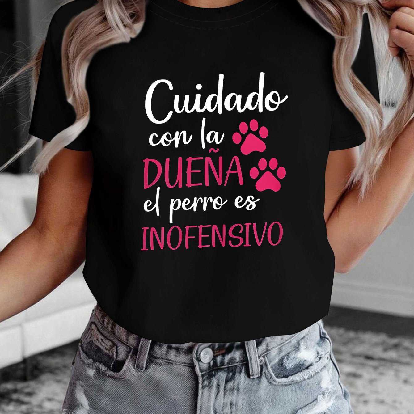TEMU Camiseta para mujer con en español "Cuidado Con Dueña, El Perro Inofensivo" (Cuidado con , advertencia de perro inofensivo) - Top divertido de