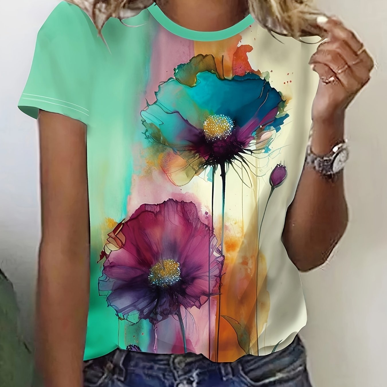 Image of Women's Elegant Abstract Floral & Colorblock T-shirt - Short Sleeve Round Neck Blouse With -line Silhouette, Medium-stretch Fabric, - Casual & Semi-formal Wear, Machine Washable (//navy)