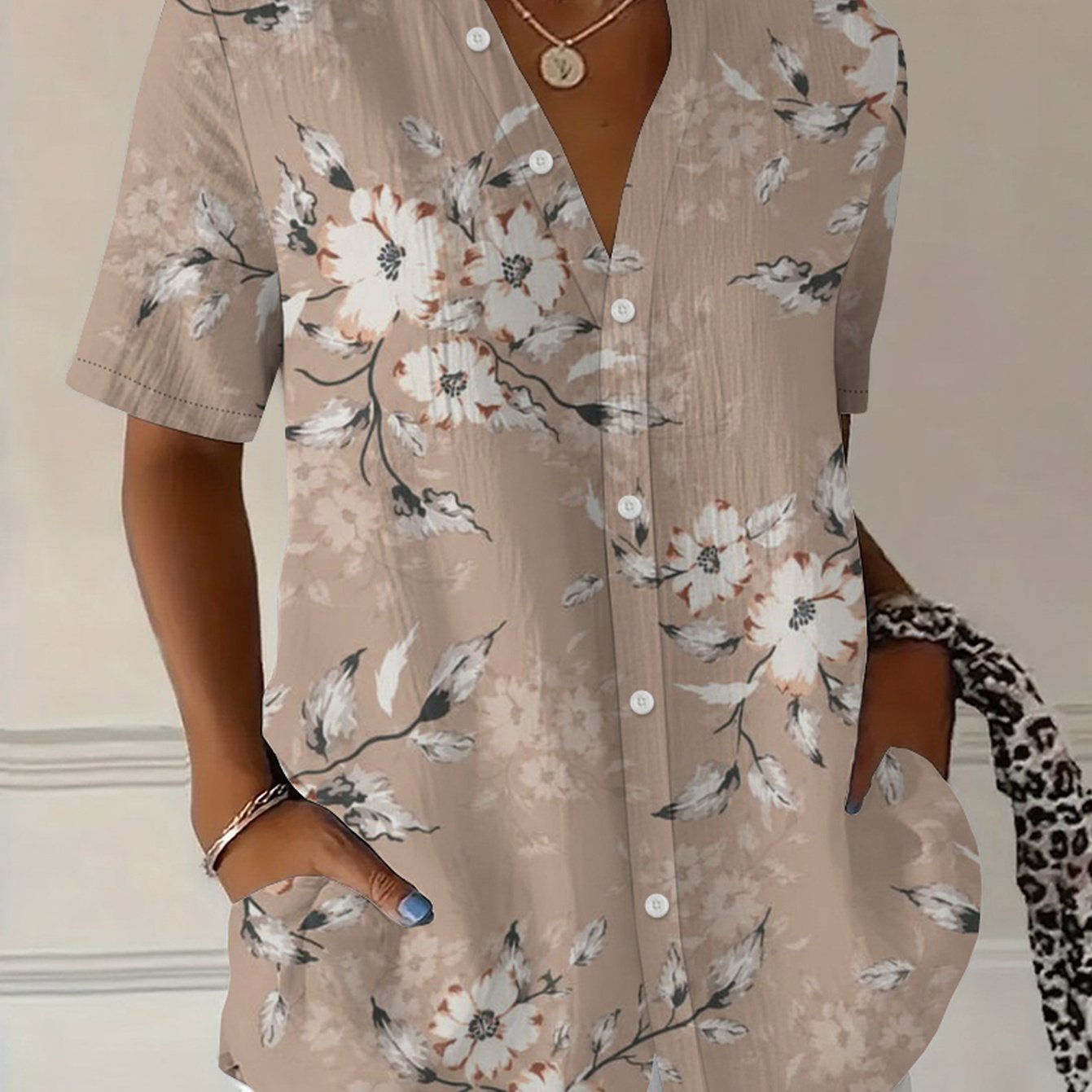 TEMU Women's Plus Size Vintage Floral Short Sleeve Shirt - -up Collar Stand Collar Summer Top, Machine Washable Suitable For , Daily & Layering,