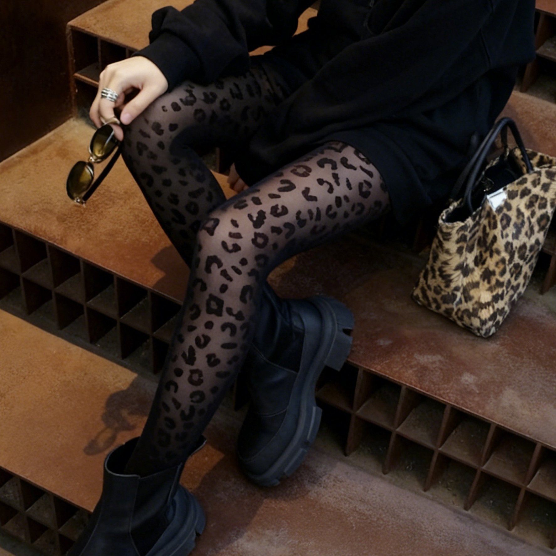 1 Pair Of Leopard Print Women's Dresses, Suitable For Casual Daily Wear, Parties, And Photo Shoots