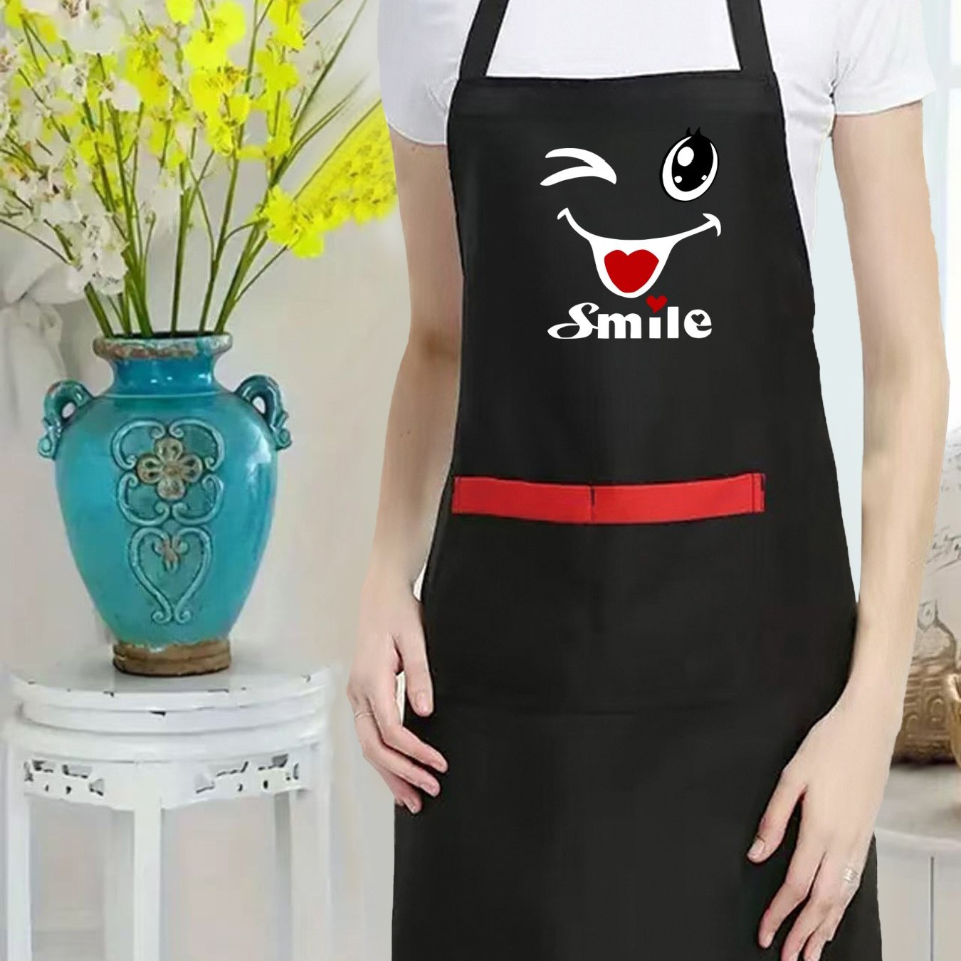 TEMU Grembiule da Lavoro Pratico per Donna con Stampa Cartoon Europea e Americana, Tasche, Colori a Blocchi Regolabile al Scollo