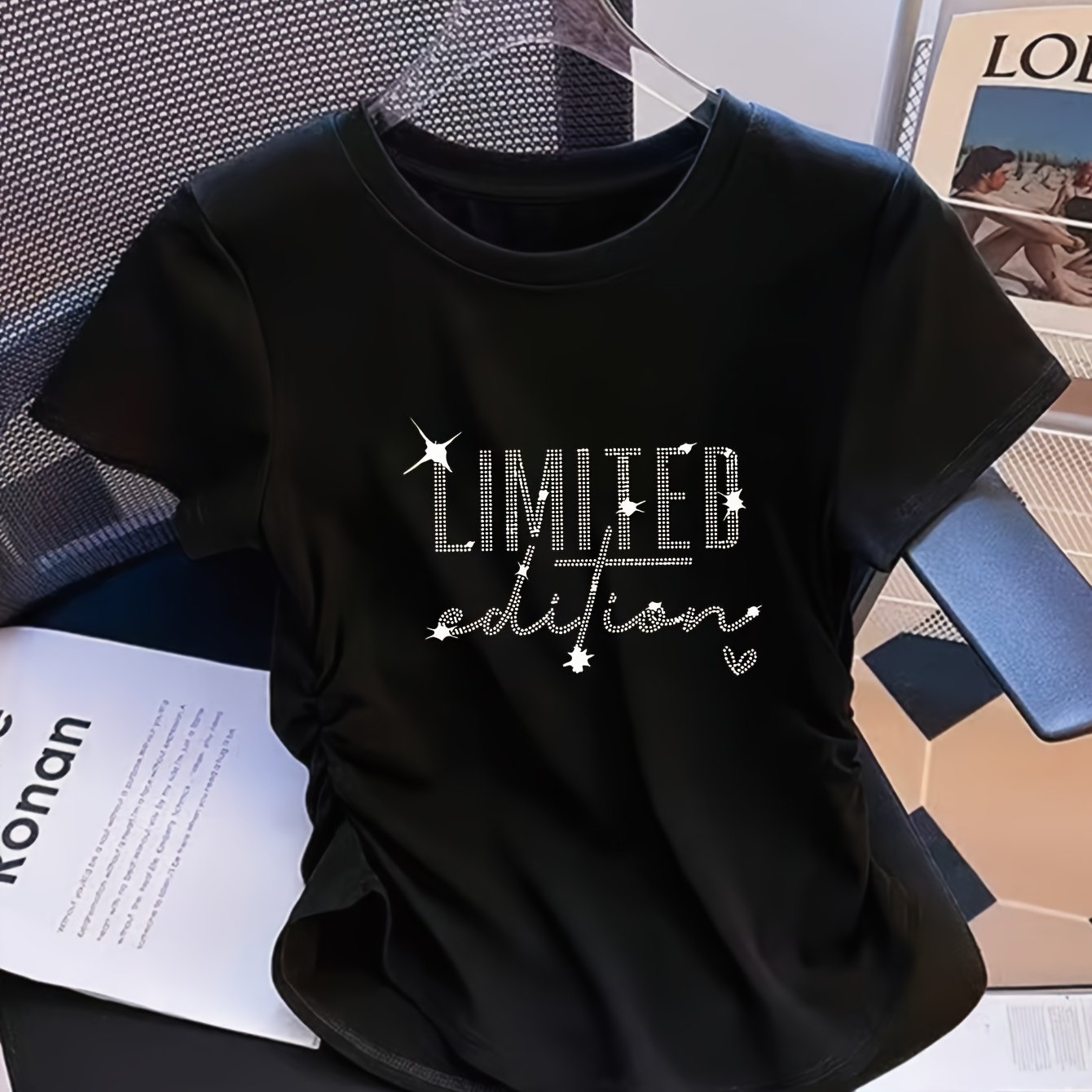 TEMU New Summer Printed Short-sleeve Waist T-shirt For Women, Perfect For Dates, Casual Sports, Festive Parties, And , A Must-have Fitted Top For
