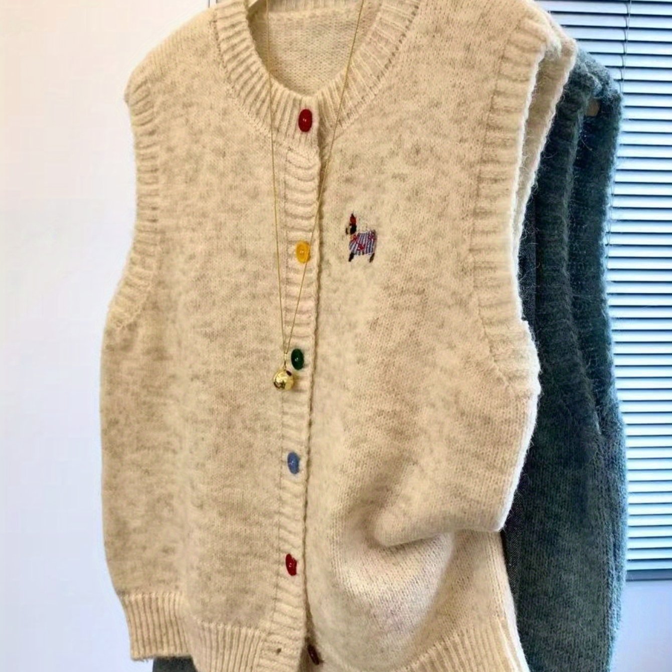 Image of Embroidered Dog Women's Cardigan Vest, Sleeveless Tank Top For Layered Look