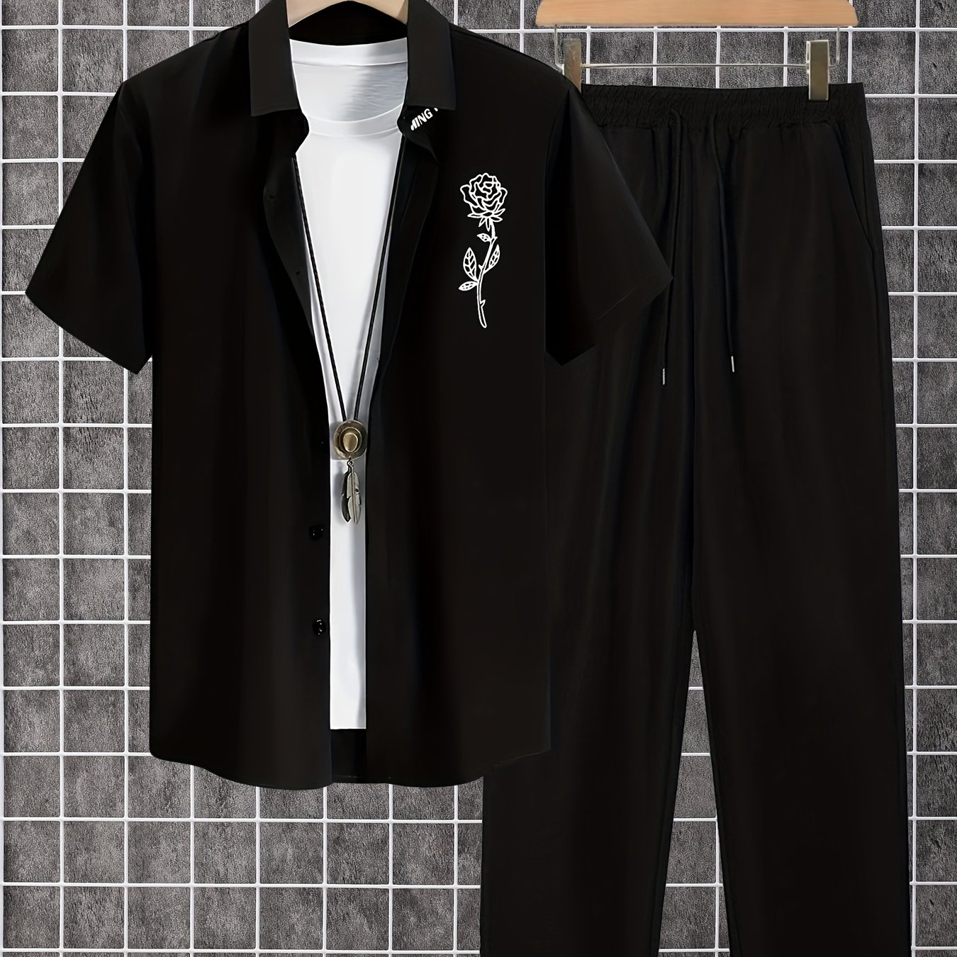 E-shop 2-teiliges Set: Bedrucktes Herren-Sommerhemd mit Kurzarm und Langhose