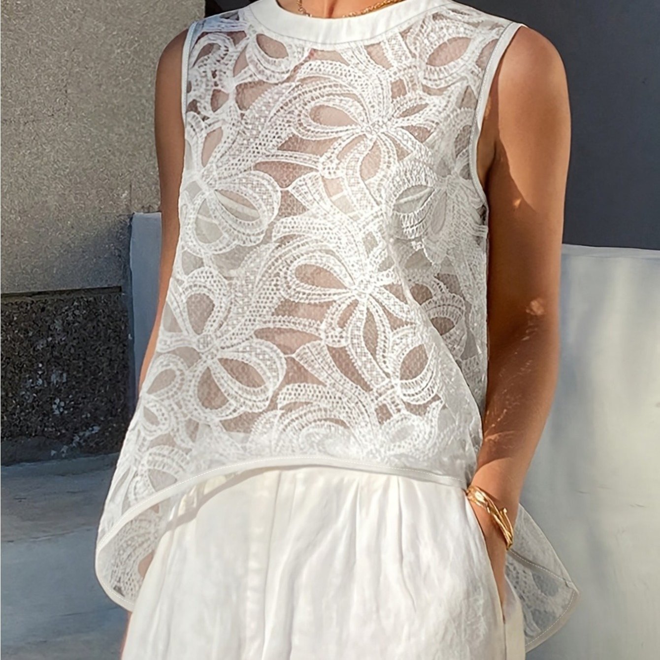 E-shop Damen-Trägertop in Übergröße aus durchsichtiger Spitze, ärmellos – Elegante Strandbluse mit Rundhalsausschnitt, geeignet für den Urlaub,
