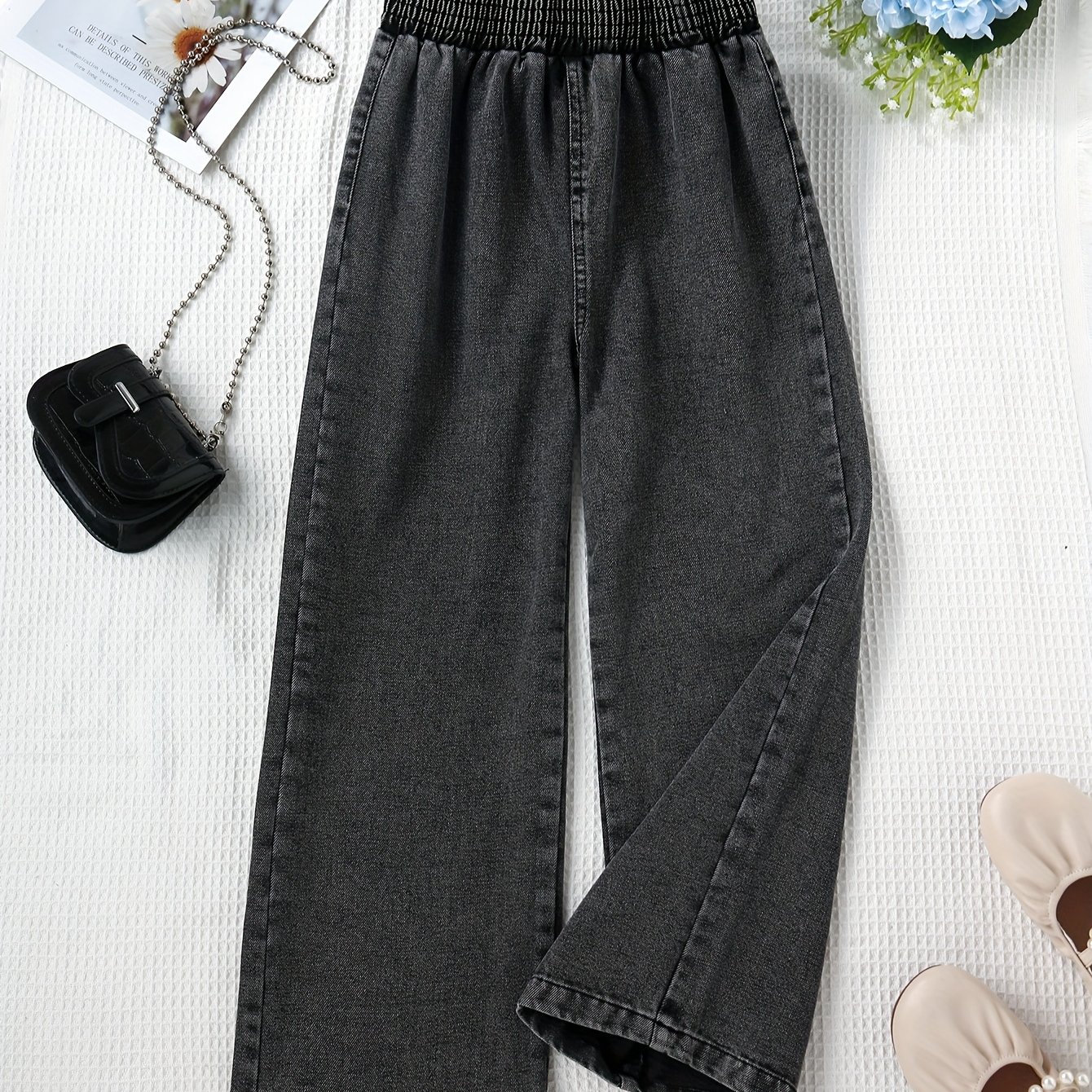 Image of Washed Casual Loose-fit Straight-leg Jeans For Older Girls, With Cable-detailed Waist And Wide Pants Legs, Suitable For Daily Wear, Simple, Stylish, And Versatile