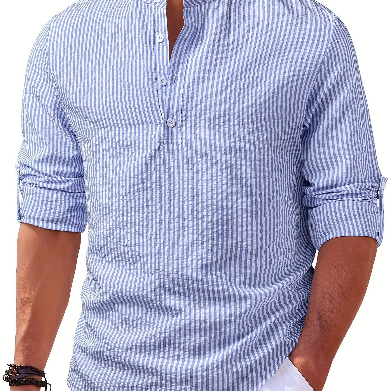 E-shop Herren Freizeit-Henley-Shirt mit strukturiertem Zufallsdruck, blau-weiß gestreift, mit offener Vorderseite, einreihig, kleinem Revers langen