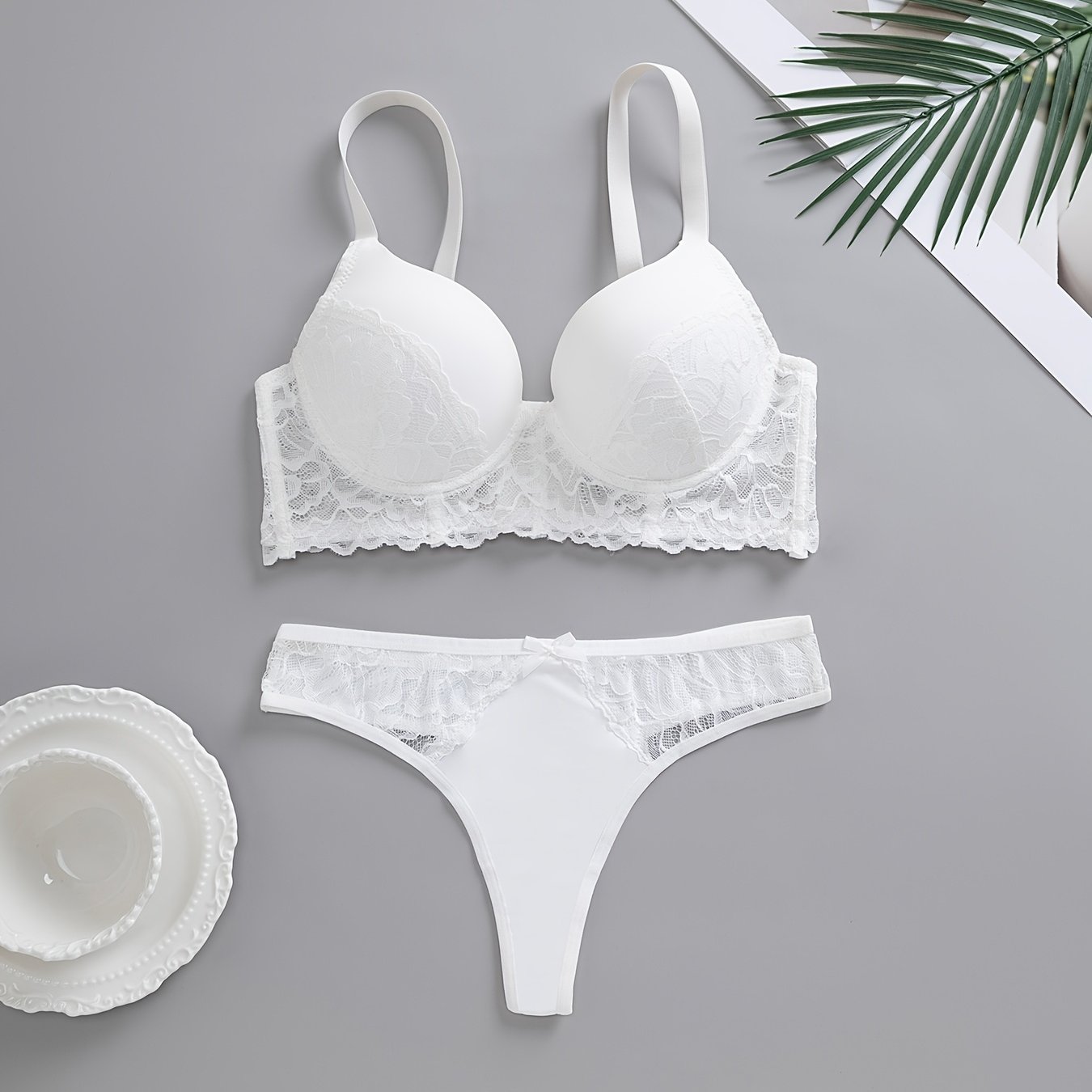 TEMU 1 Set Detailed Solid Color Semi-sheer Floral Lace Underwire Bra Set, Low Waist Bow Lace G-string Panties Comfortable Sexy Lingerie