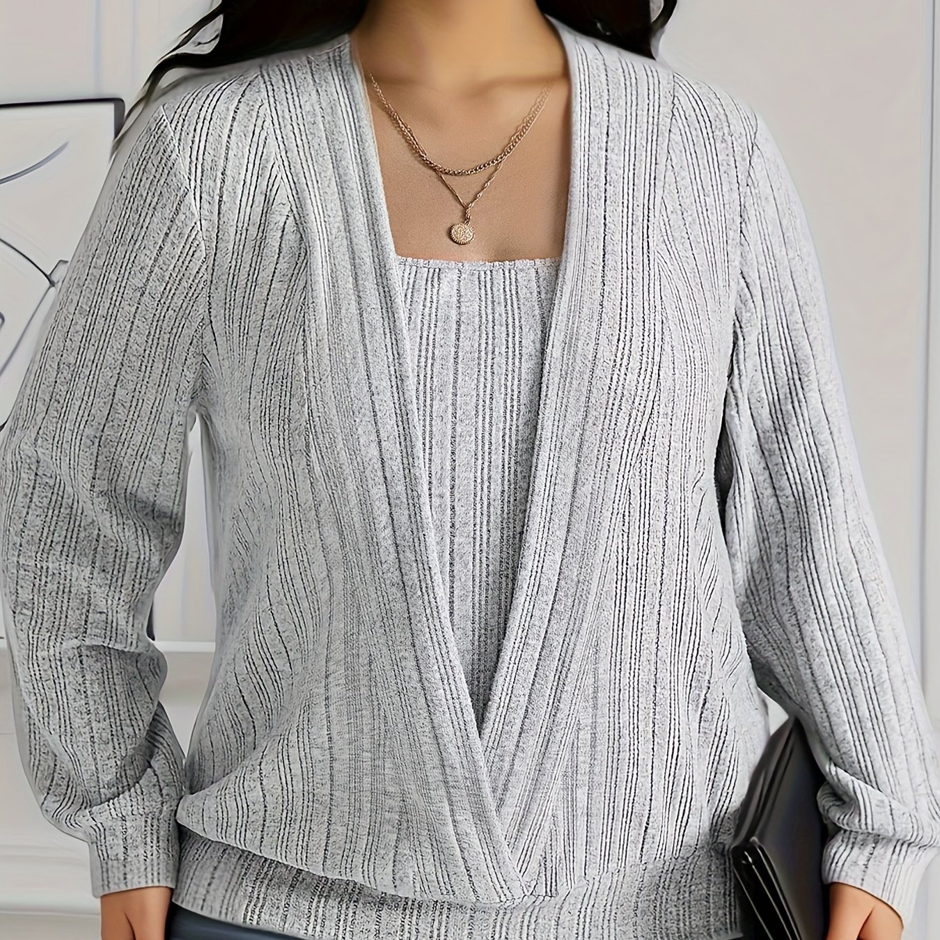 TEMU Plus Size - Plus Size - Bestie Faux Two-piece Collar Solid Color Long Sleeve Top Versatile Plus Size Women's Curved T-shirt
