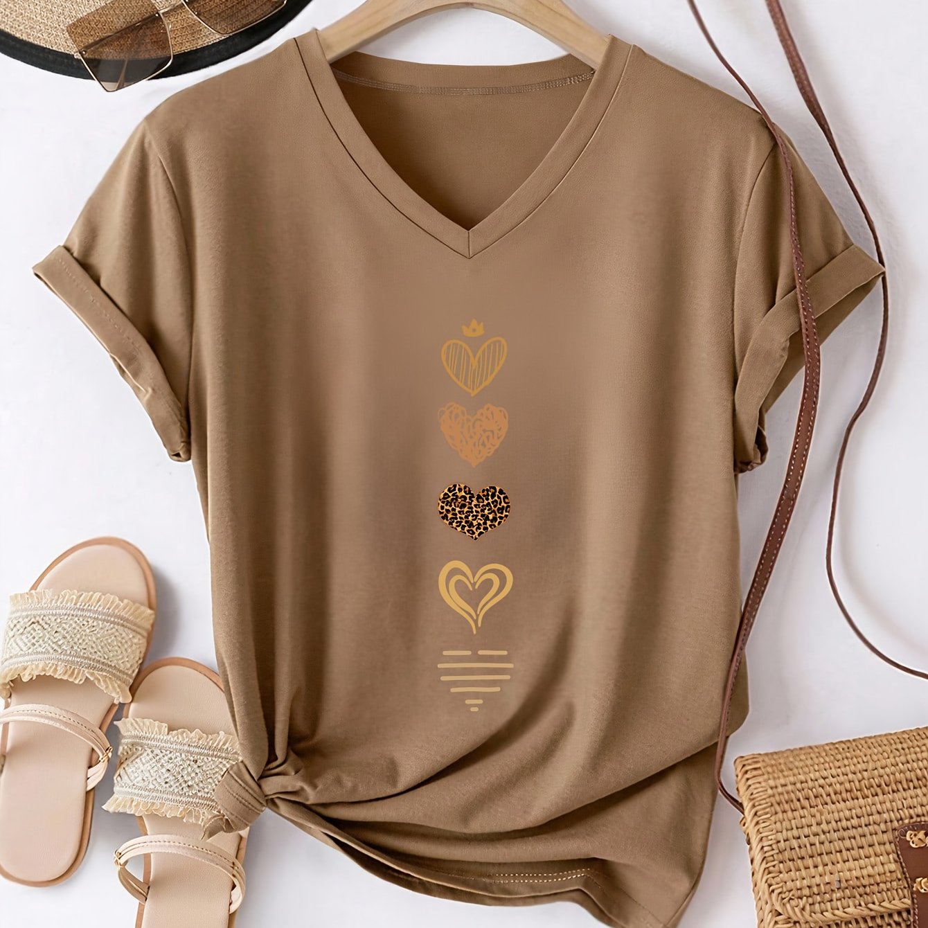 TEMU Women's V-neck Short Sleeve T-shirt With Heart Print - Casual Summer Blouse, -line Regular Fit Spring/summer Everyday Top, Machine Washable Non-