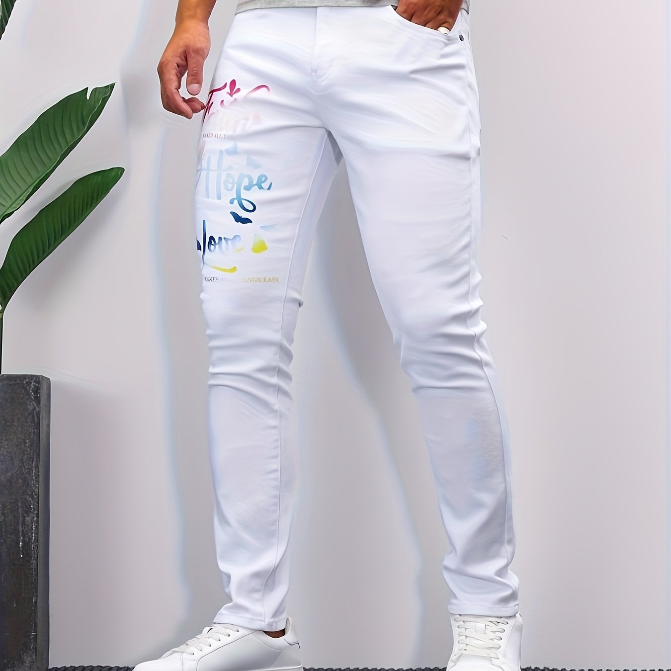 2023 New Graffiti Print Slim-fit Versatile Jeans