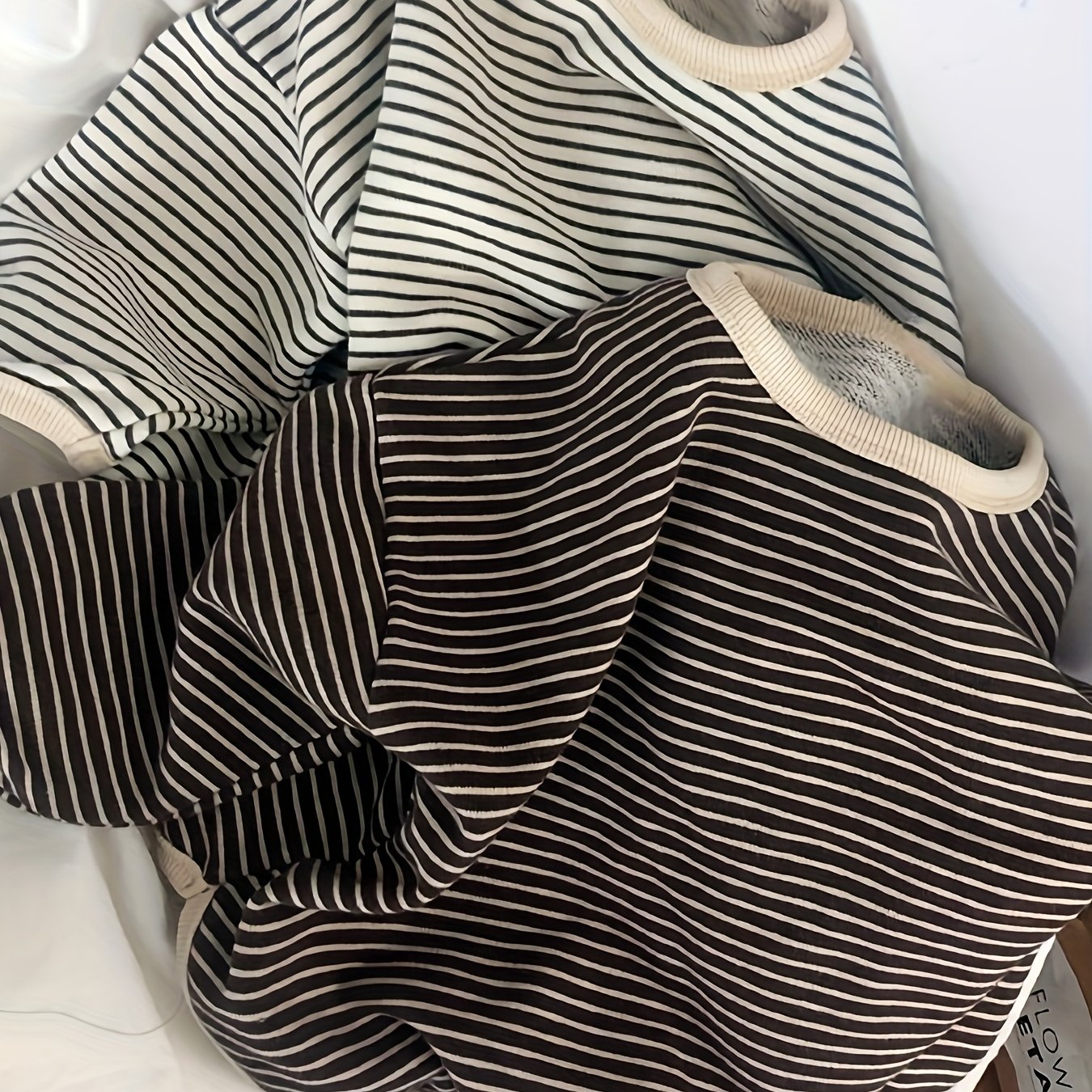 2pcs Set 2026 Spring/autumn New Arrival Girls' Fresh And Artistic Striped Top Boys' Casual T-shirt Versatile Basic Base Layer