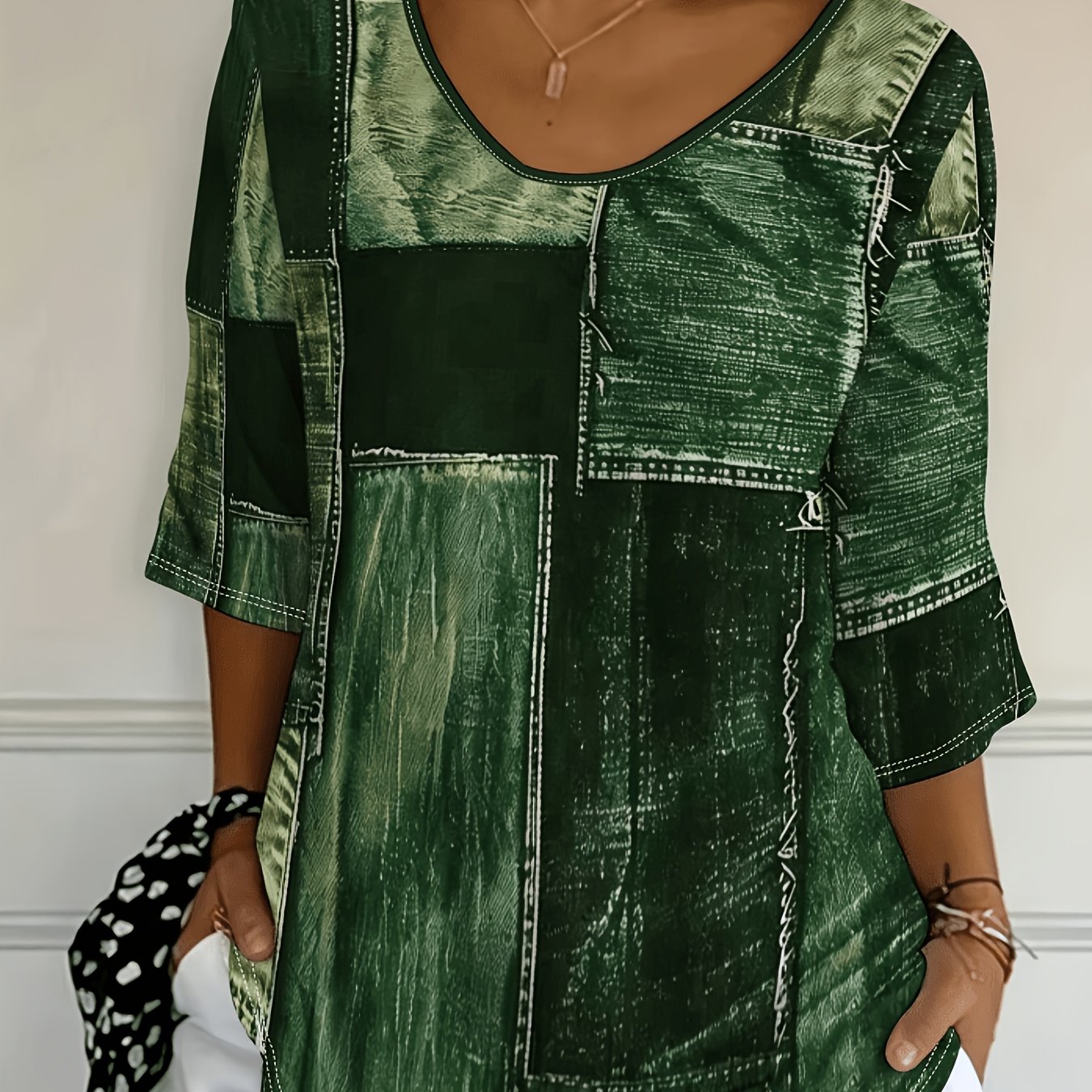 TEMU Plus Size, [printed Design - Not Textured] Plus-size Women's Top, Mixed Colors, Multiple Sizes , Abstract Pattern, Fashionable Design, Suitable