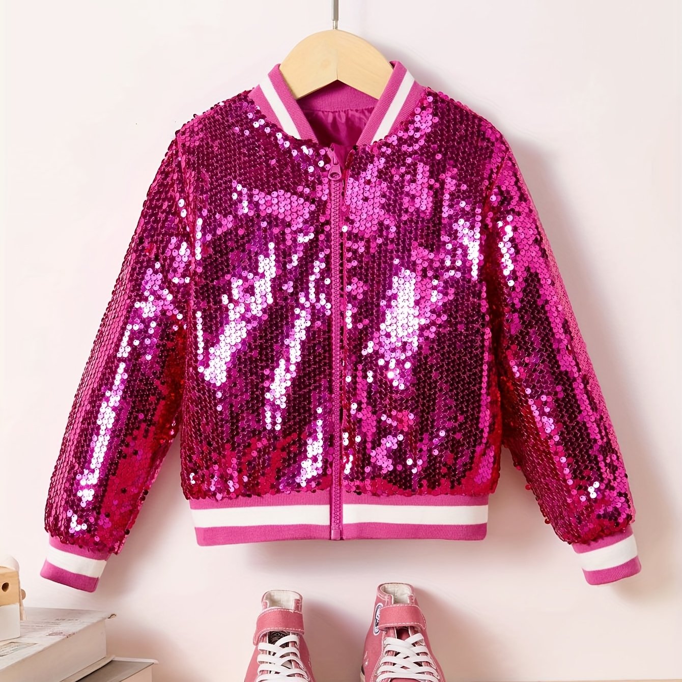 E-shop Eine süße und bezaubernde Frühlings- und Herbstjacke für junge Mädchen, mit glänzenden Pailletten, einem lockeren Schnitt, langen Ärmeln und